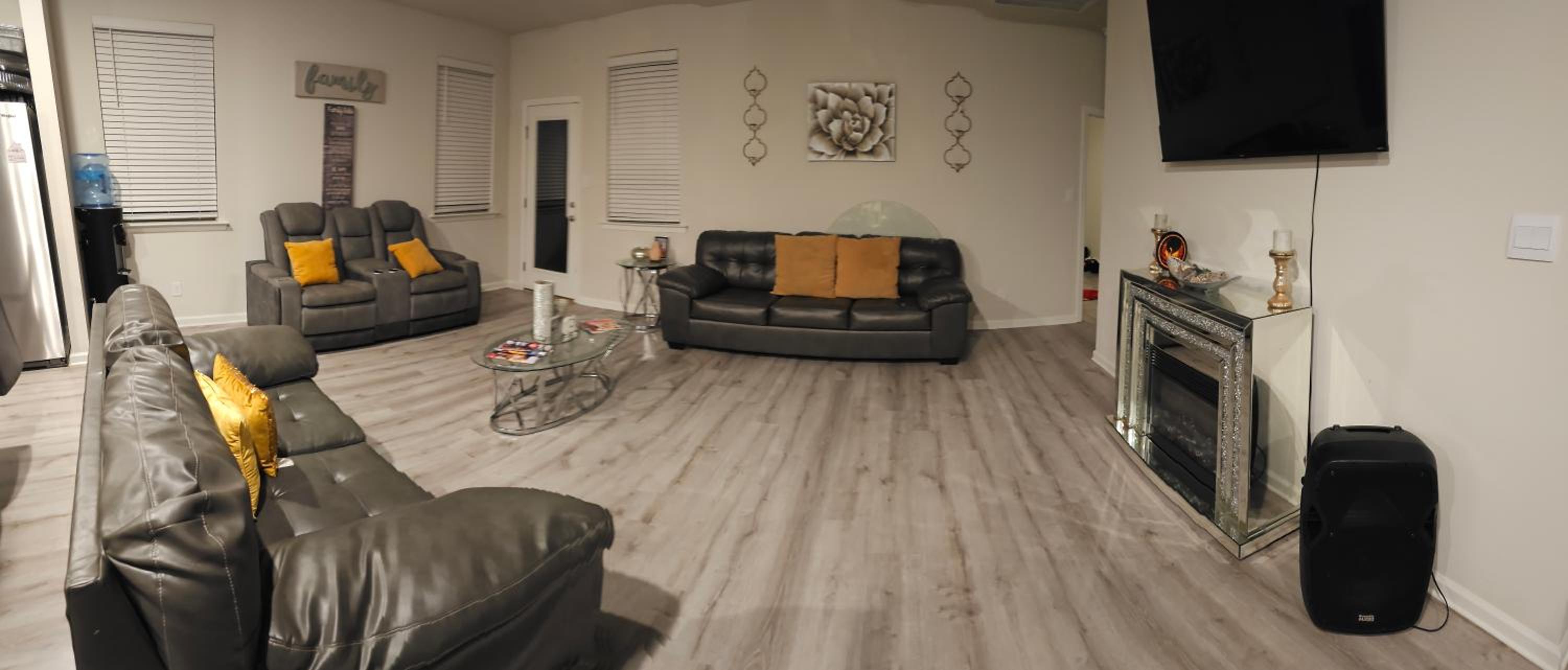 One-Bedroom House photo 3