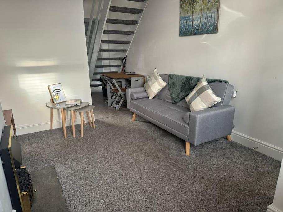 One-Bedroom Apartment photo 3