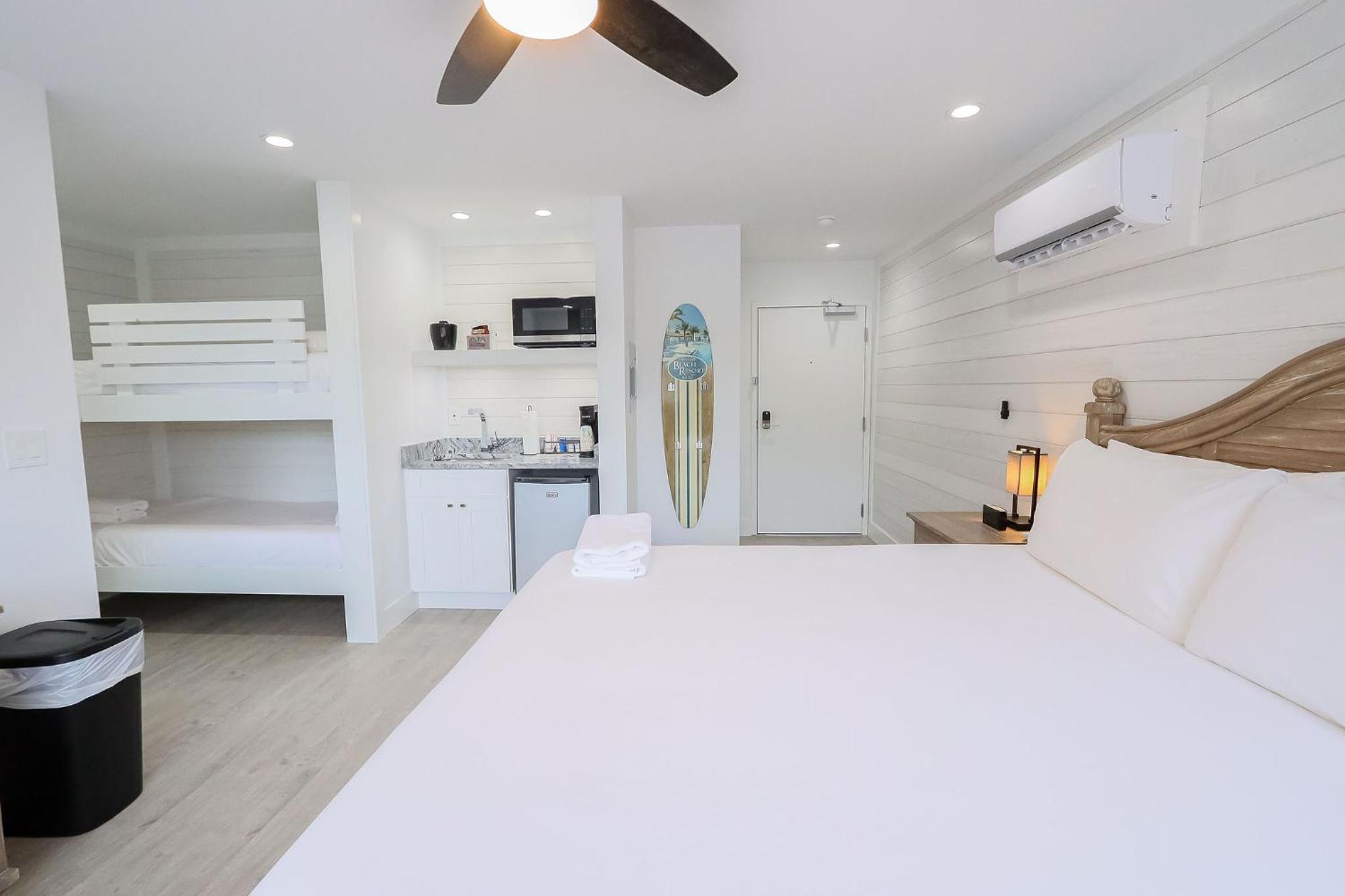 Siesta Bar Side Bunk