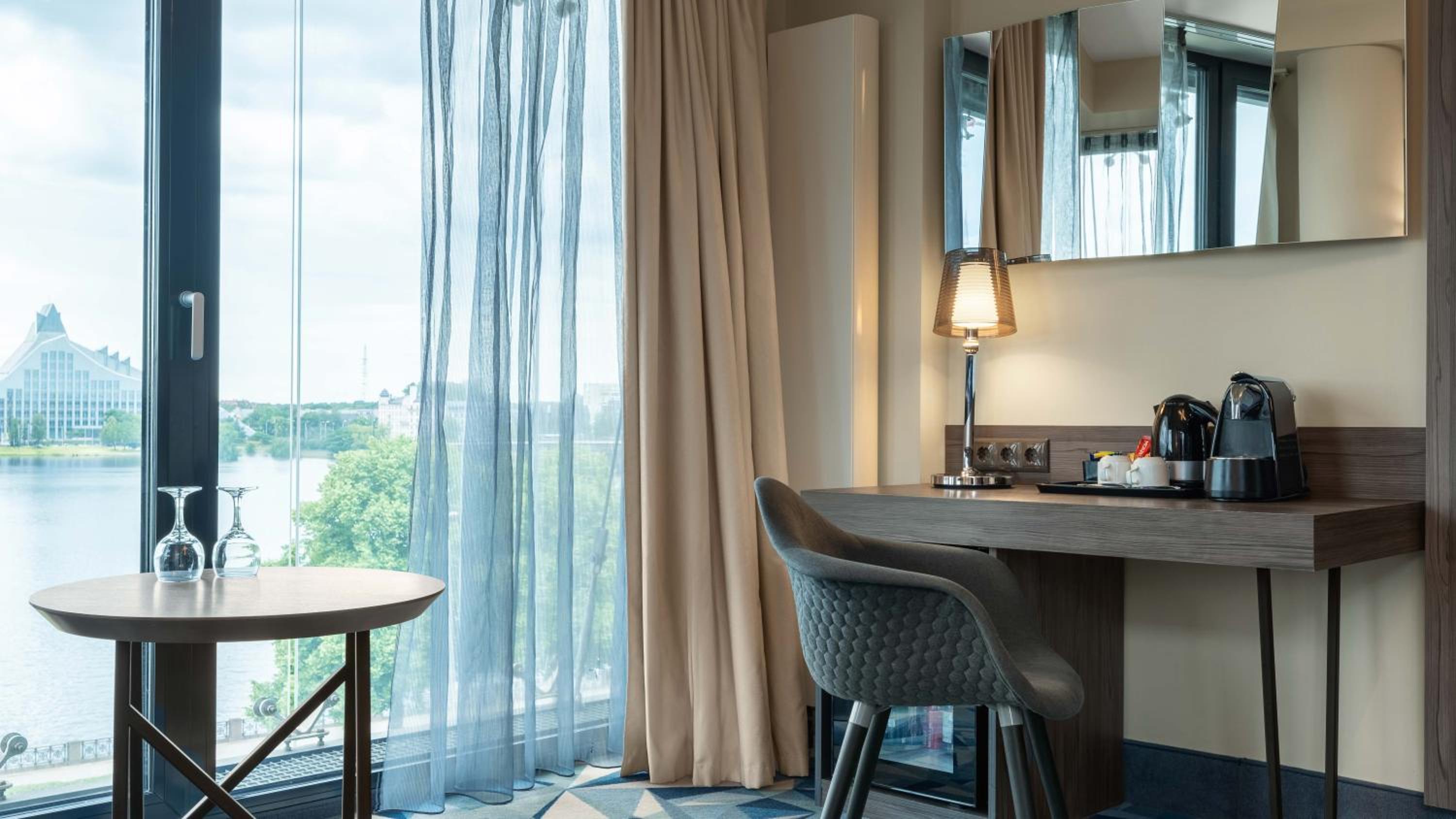 "Riverside" Superior Double Room - Photo 2