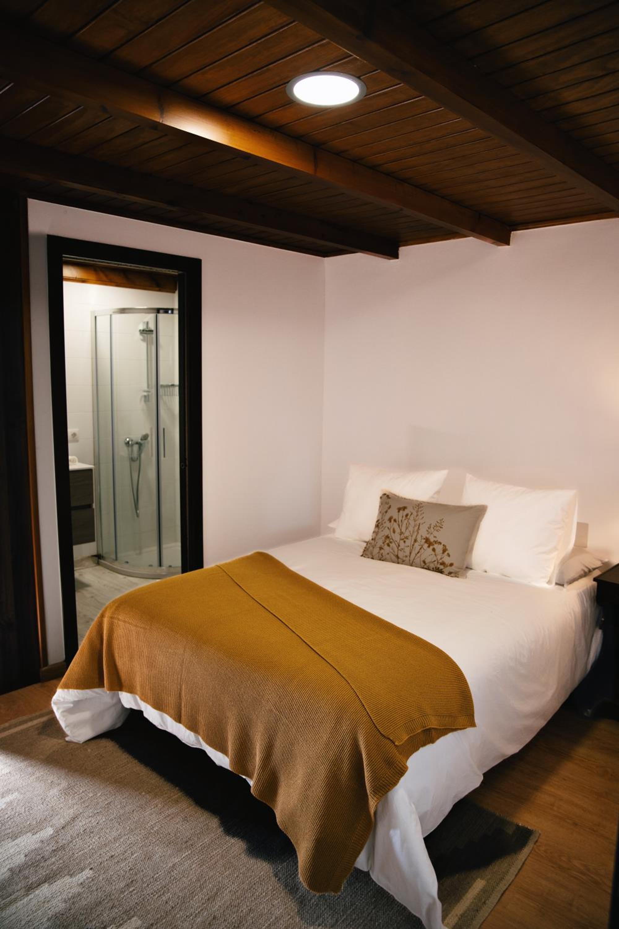 Casa de cinco habitaciones