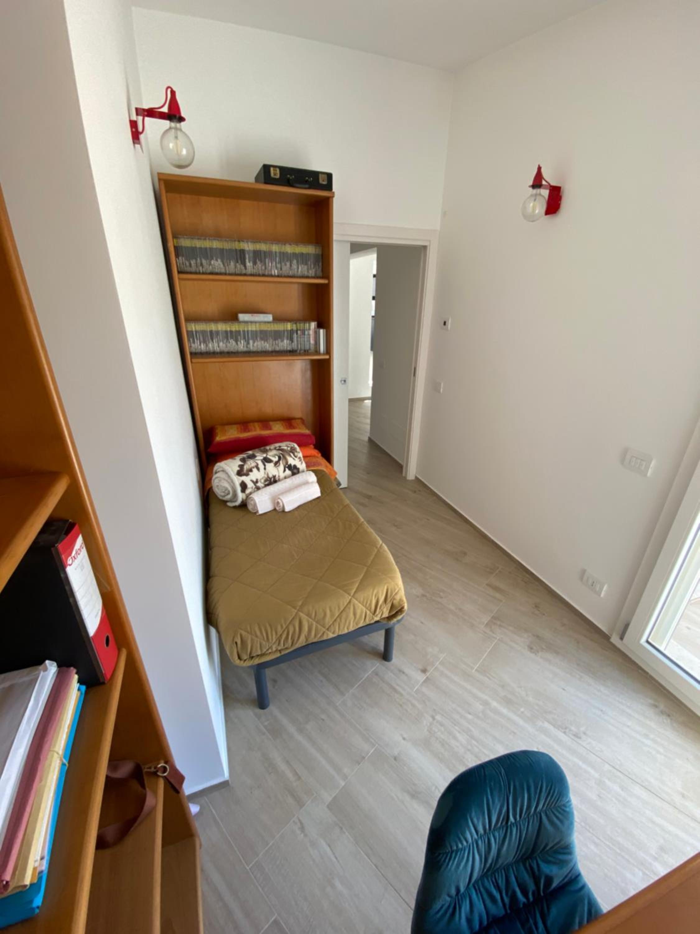 Twin Room - Photo 4