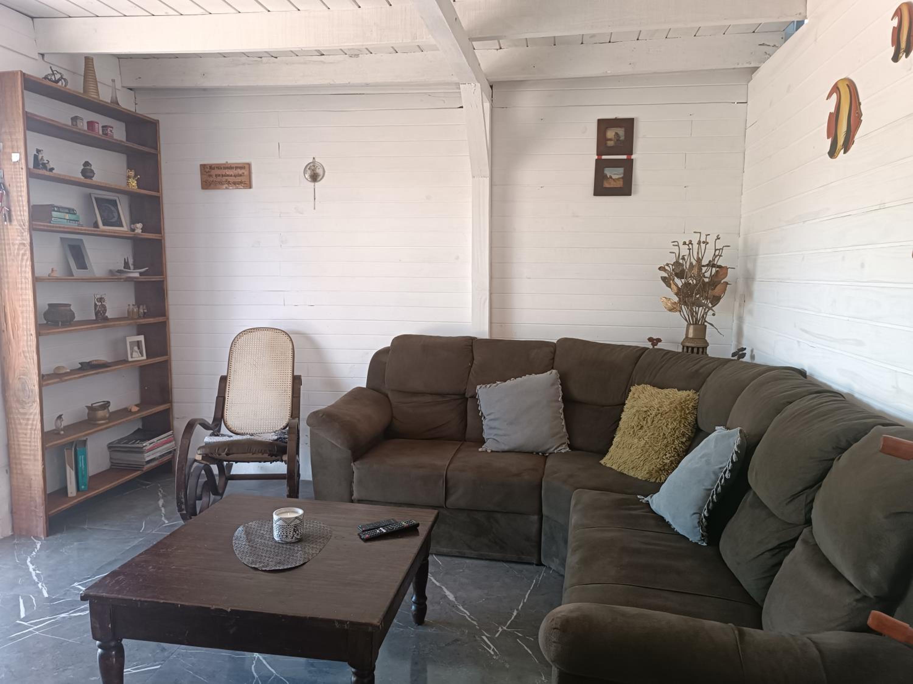 Three-Bedroom House photo 1