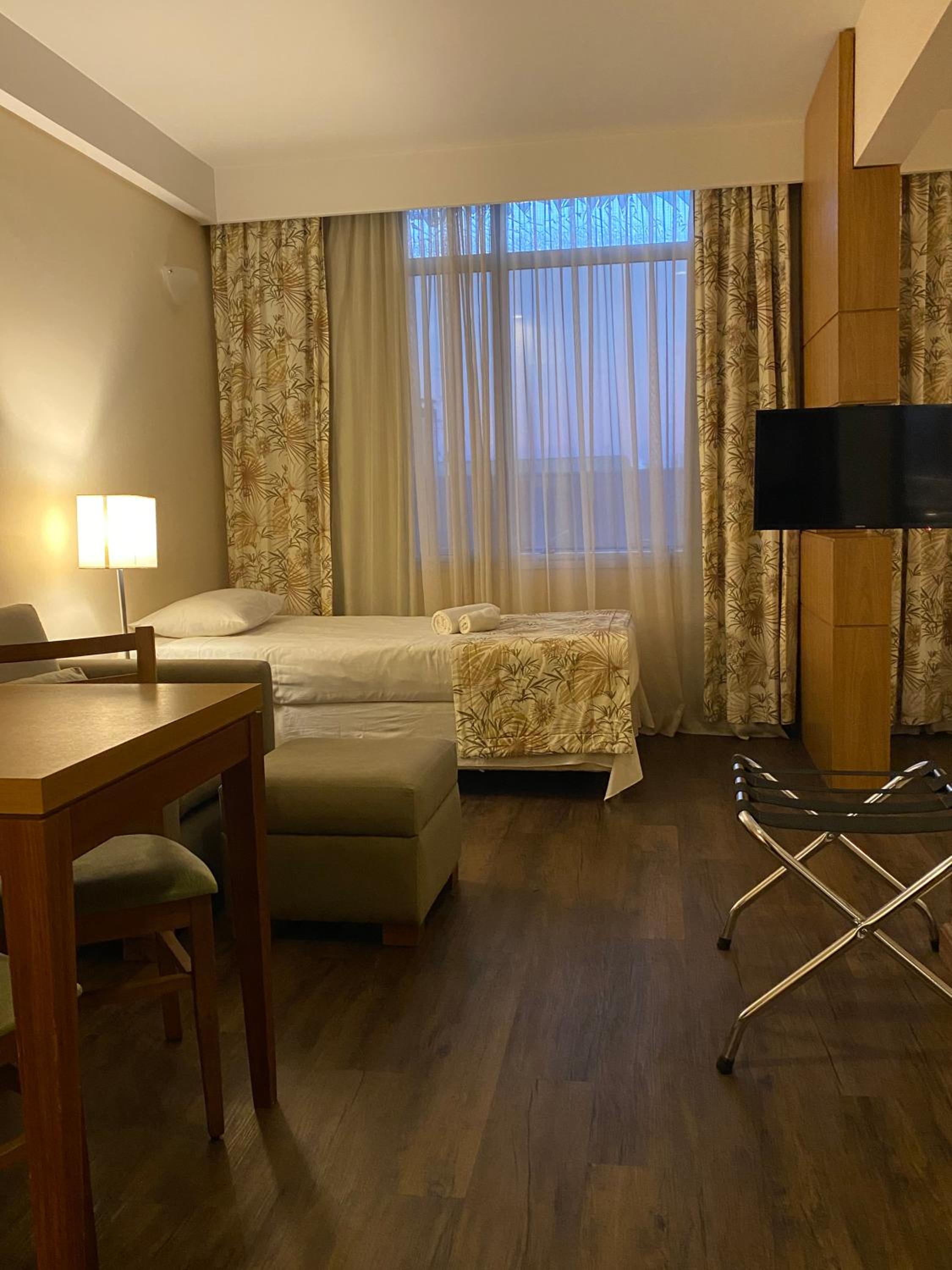 Superior Triple Room photo 2