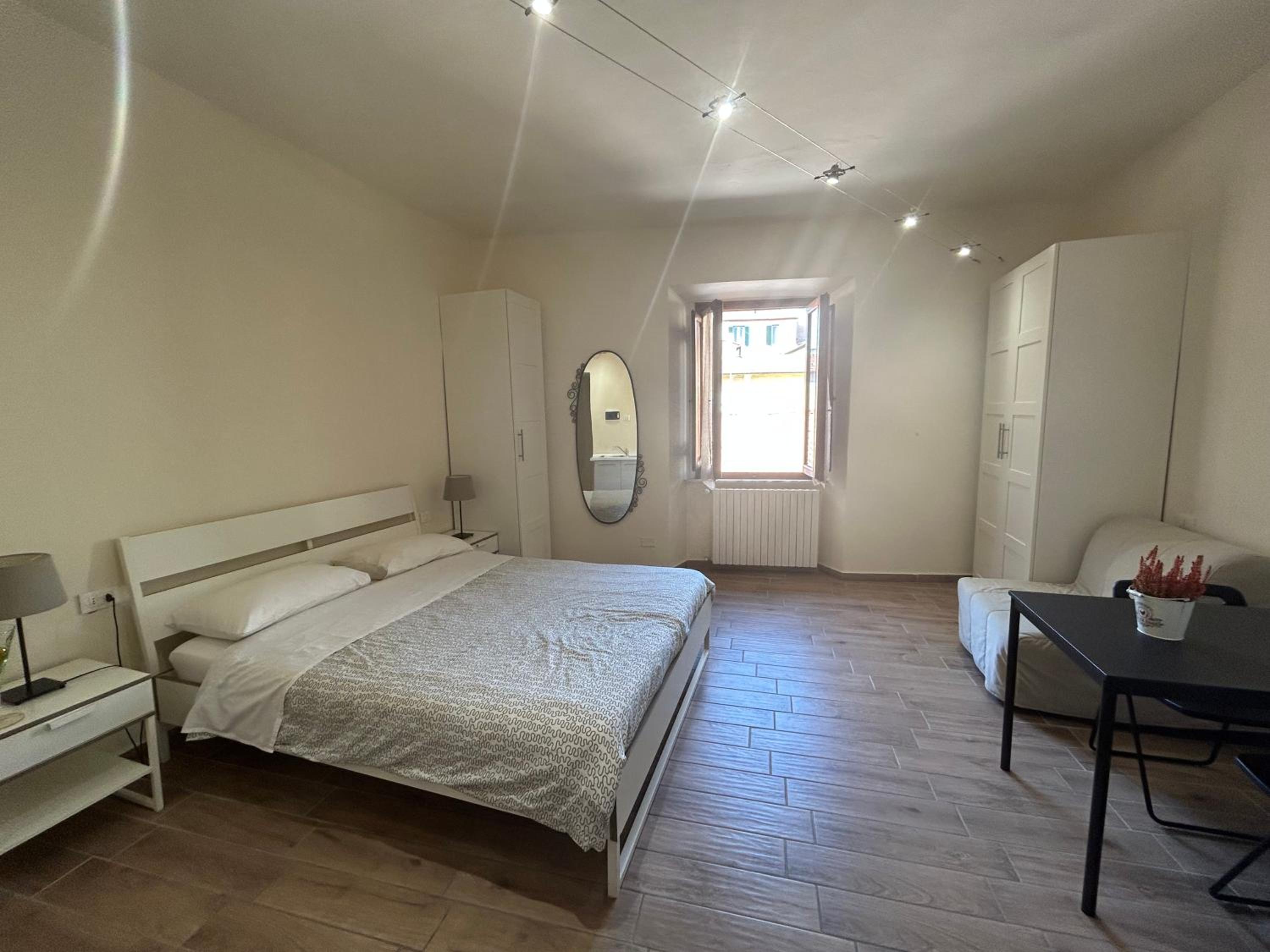 Double Room With Private Bathroom photo 3