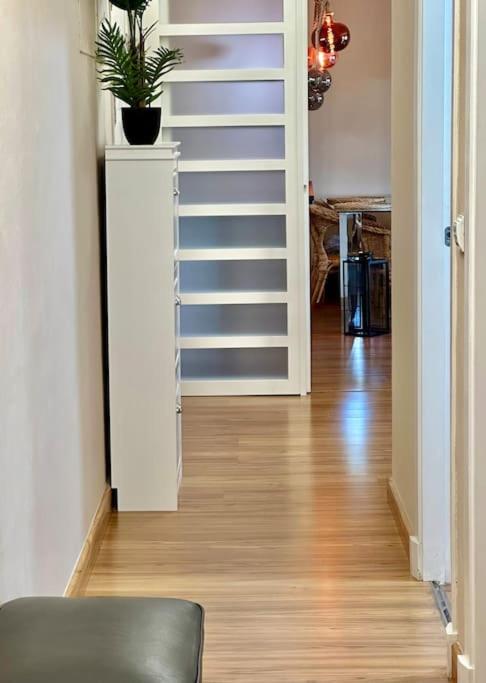 Three-Bedroom Apartment With Balcony photo 2