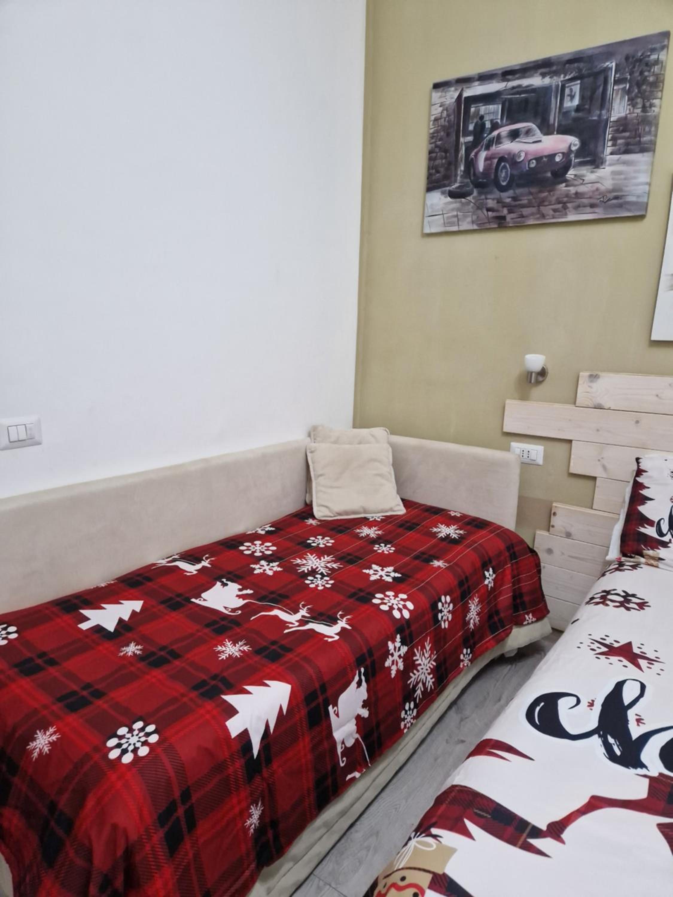 Deluxe Triple Room - Photo 21