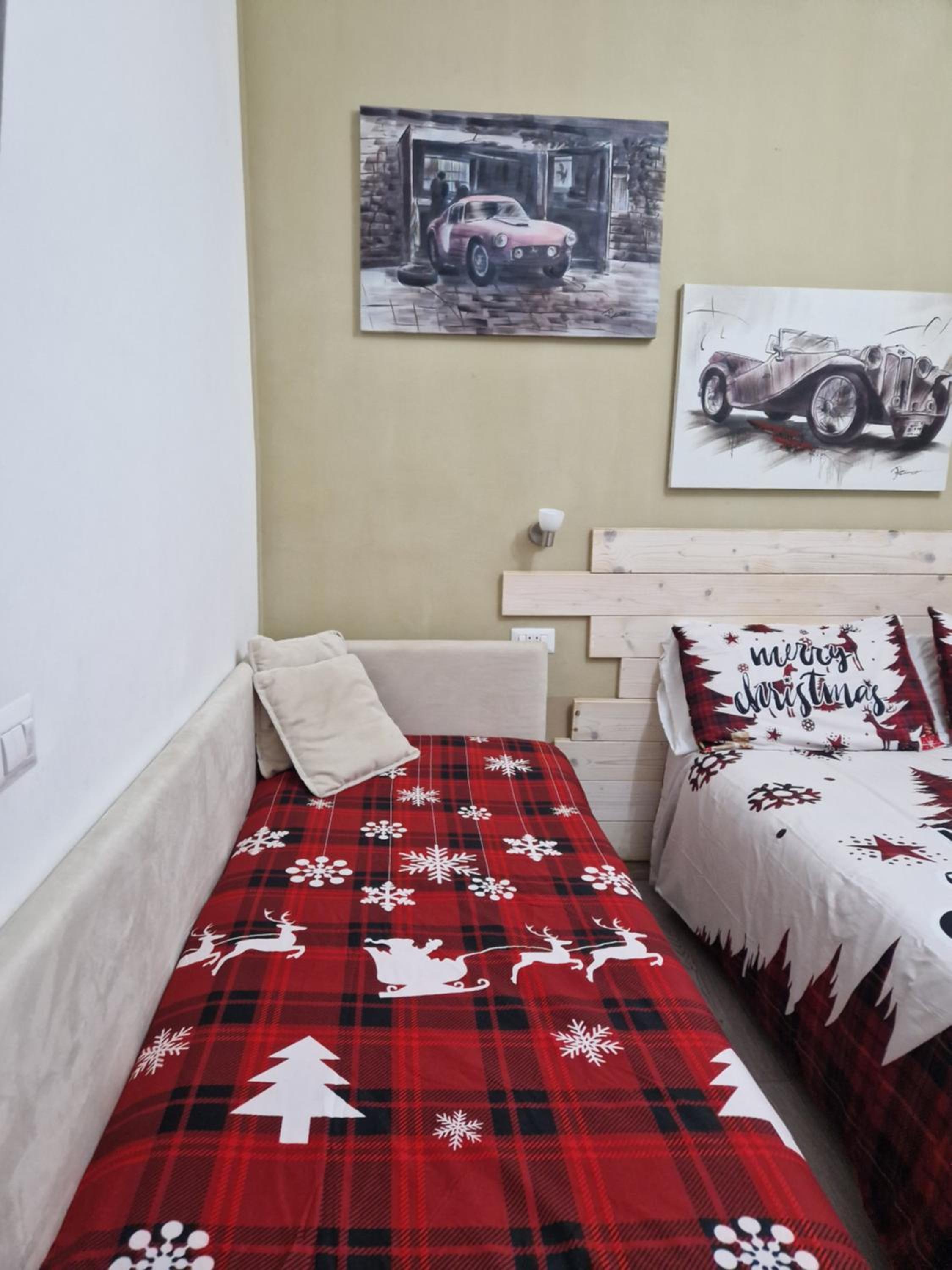 Deluxe Triple Room - Photo 8