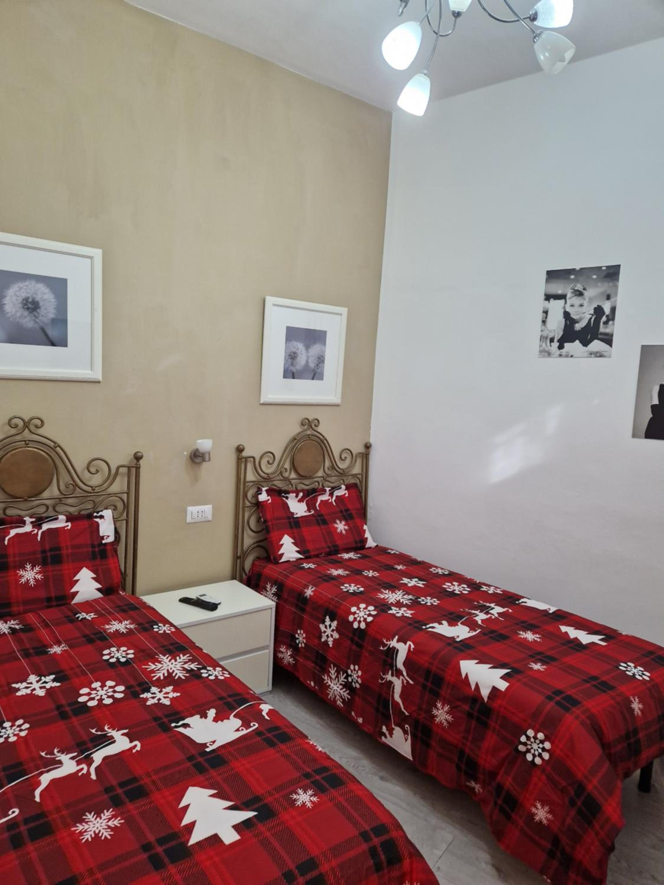 Deluxe Family Room - Photo 15