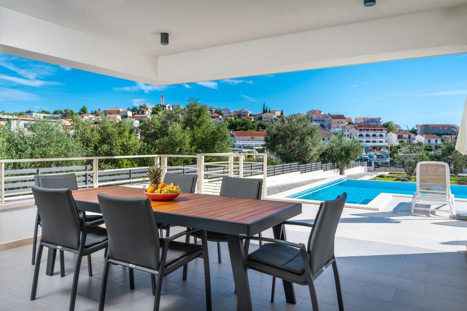 Villa with Private Pool photo 2