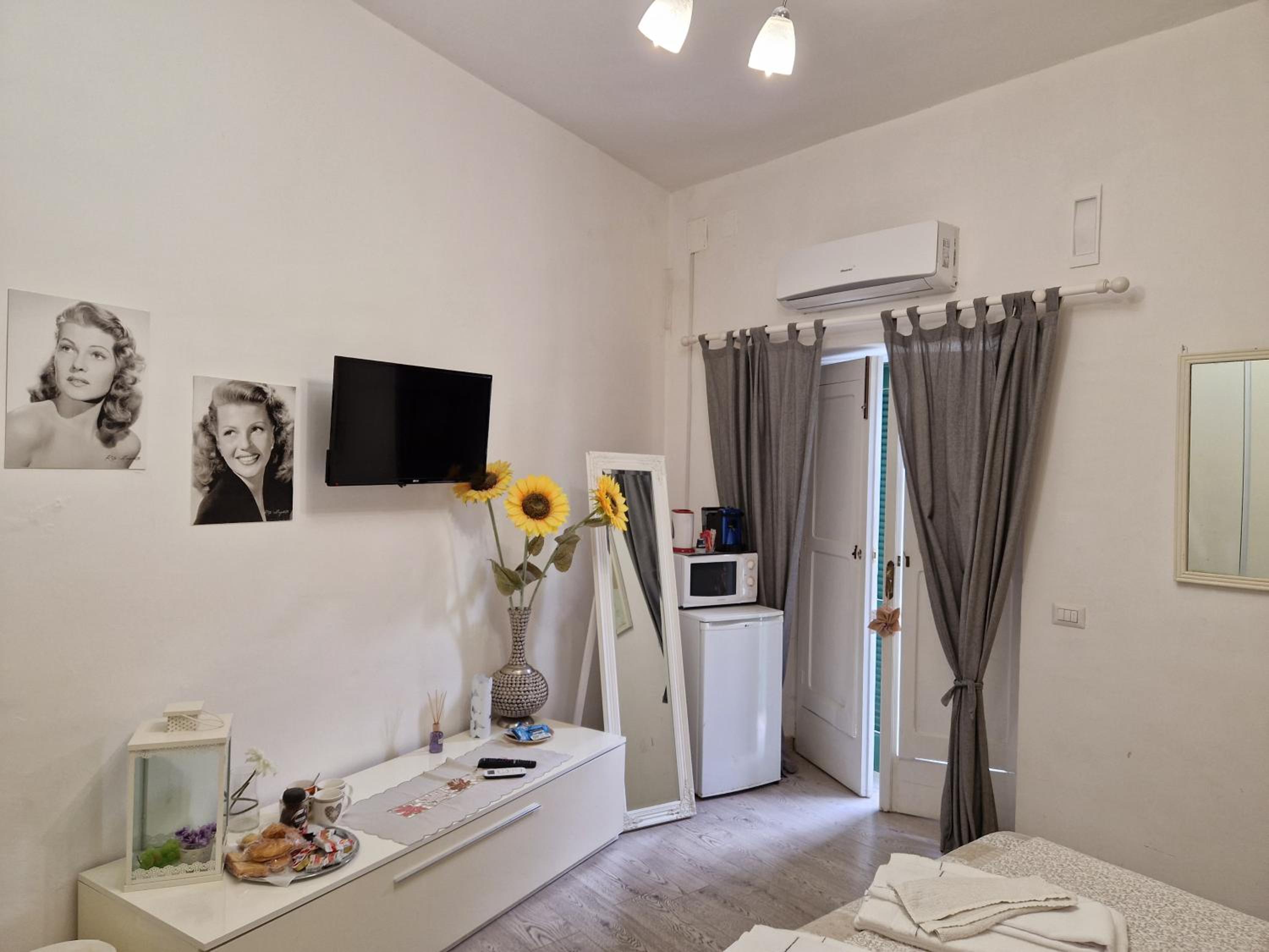 Deluxe Family Room - Photo 30
