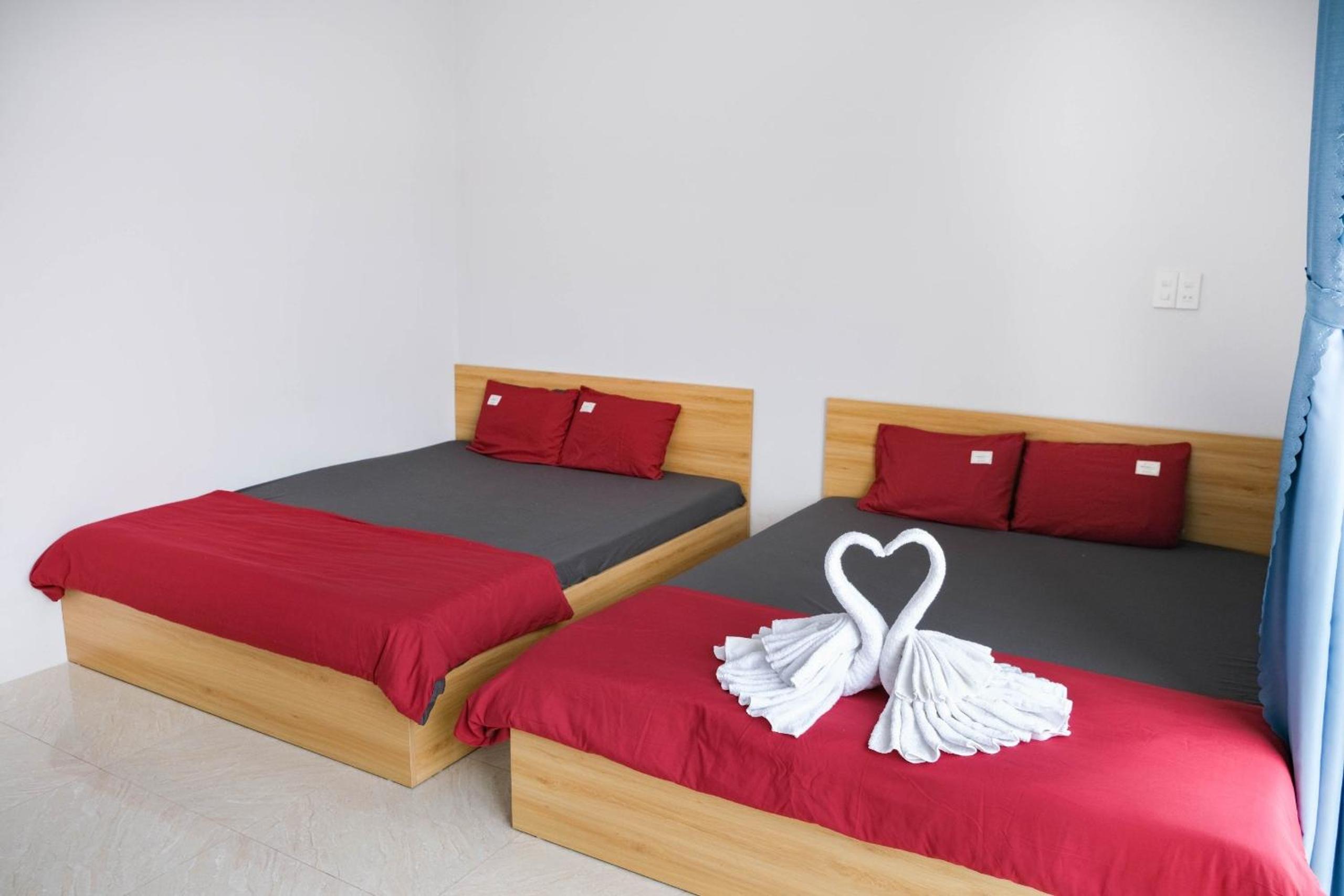 Superior Twin Room with City View photo 3
