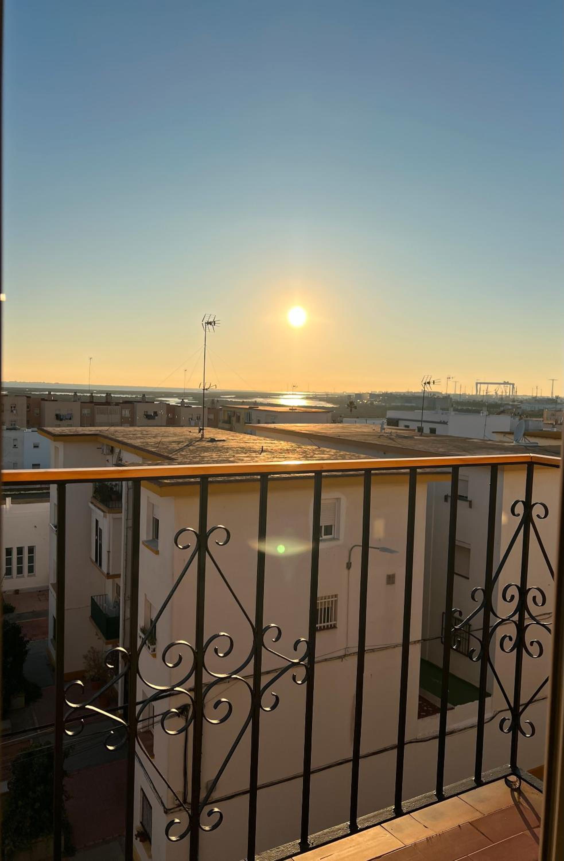 Two-Bedroom Deluxe Apartment with Ocean View photo 2
