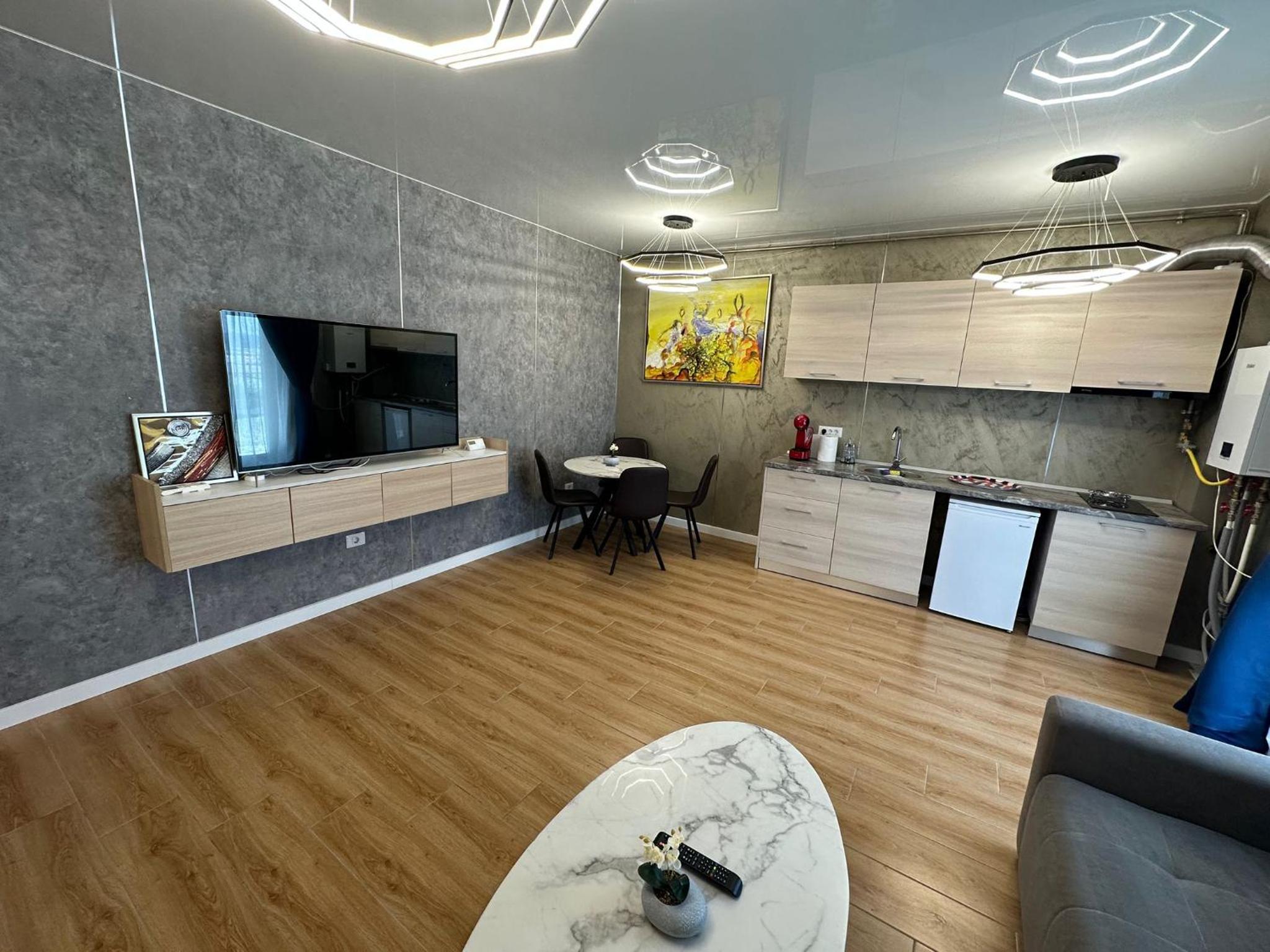 One-Bedroom Apartment with Sea View