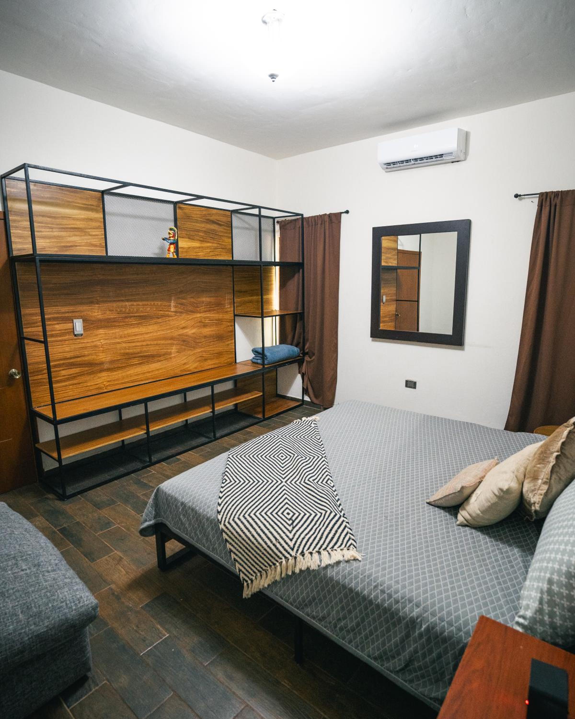 Two-Bedroom House photo 2
