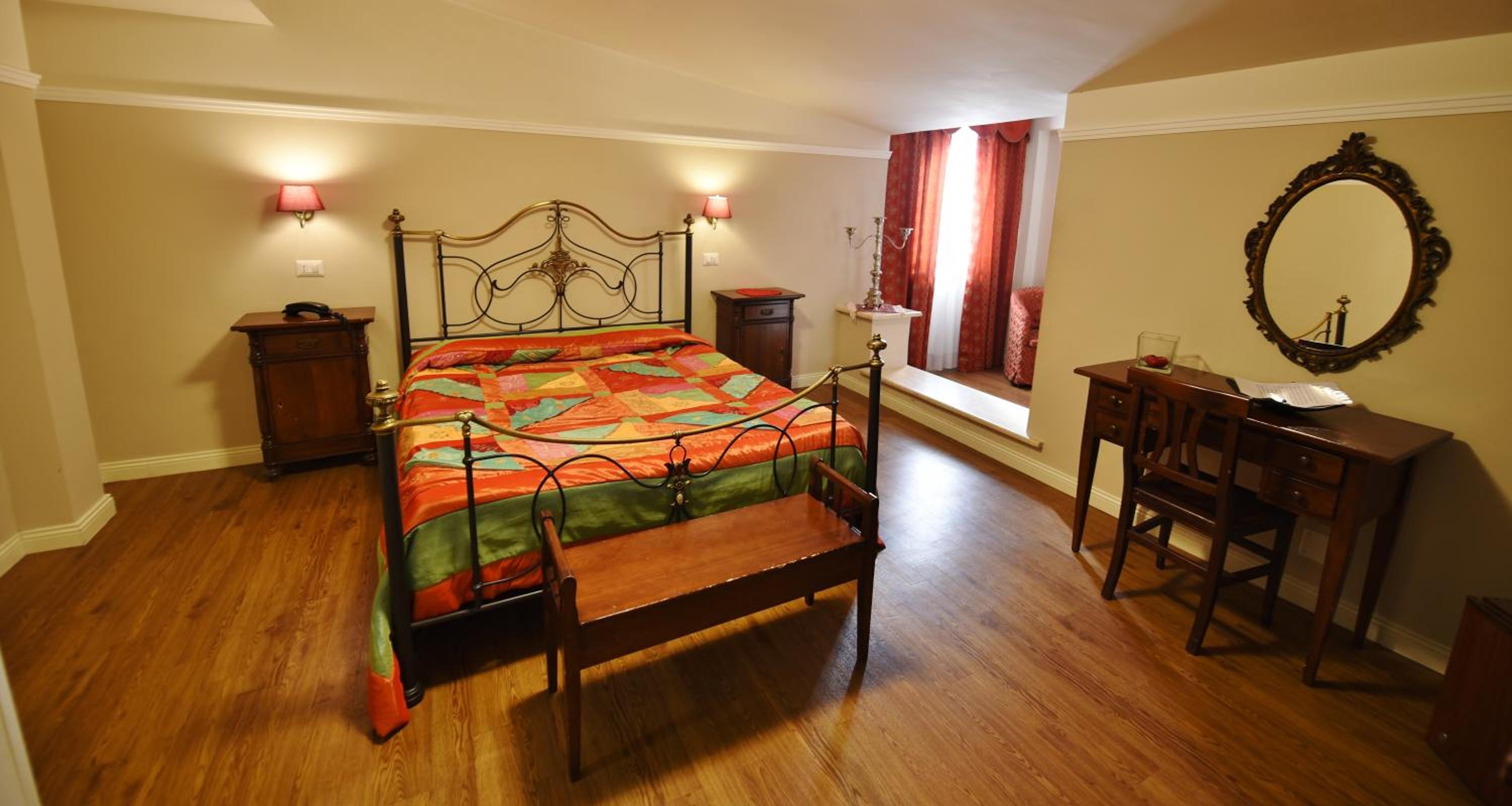 Double Room / Twin Room - Photo 4