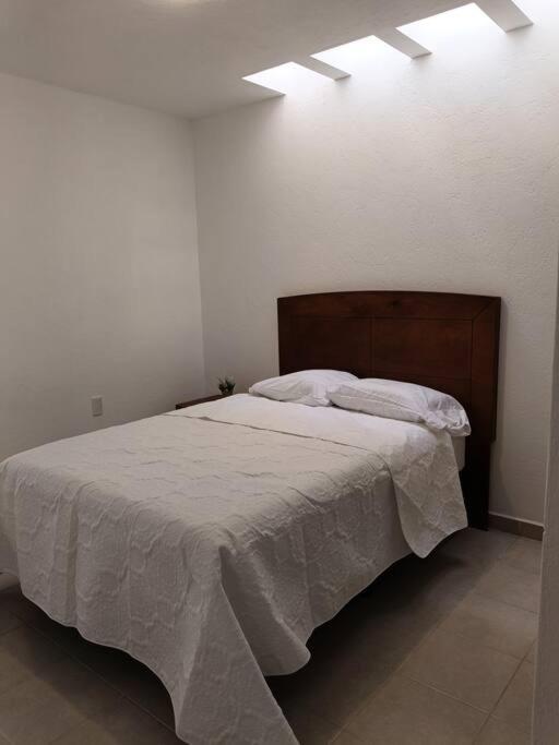 Three-Bedroom Apartment photo 1