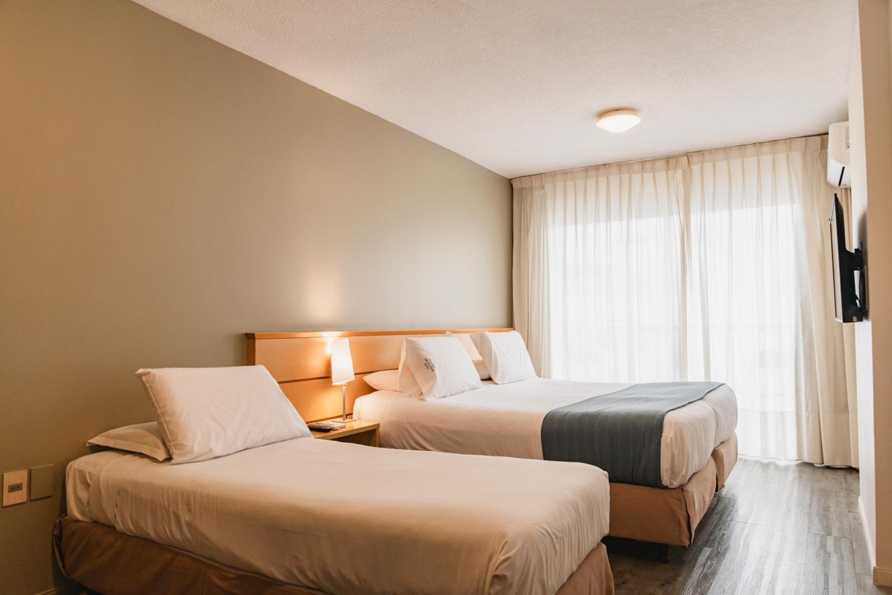 Triple Room with Terrace photo 2