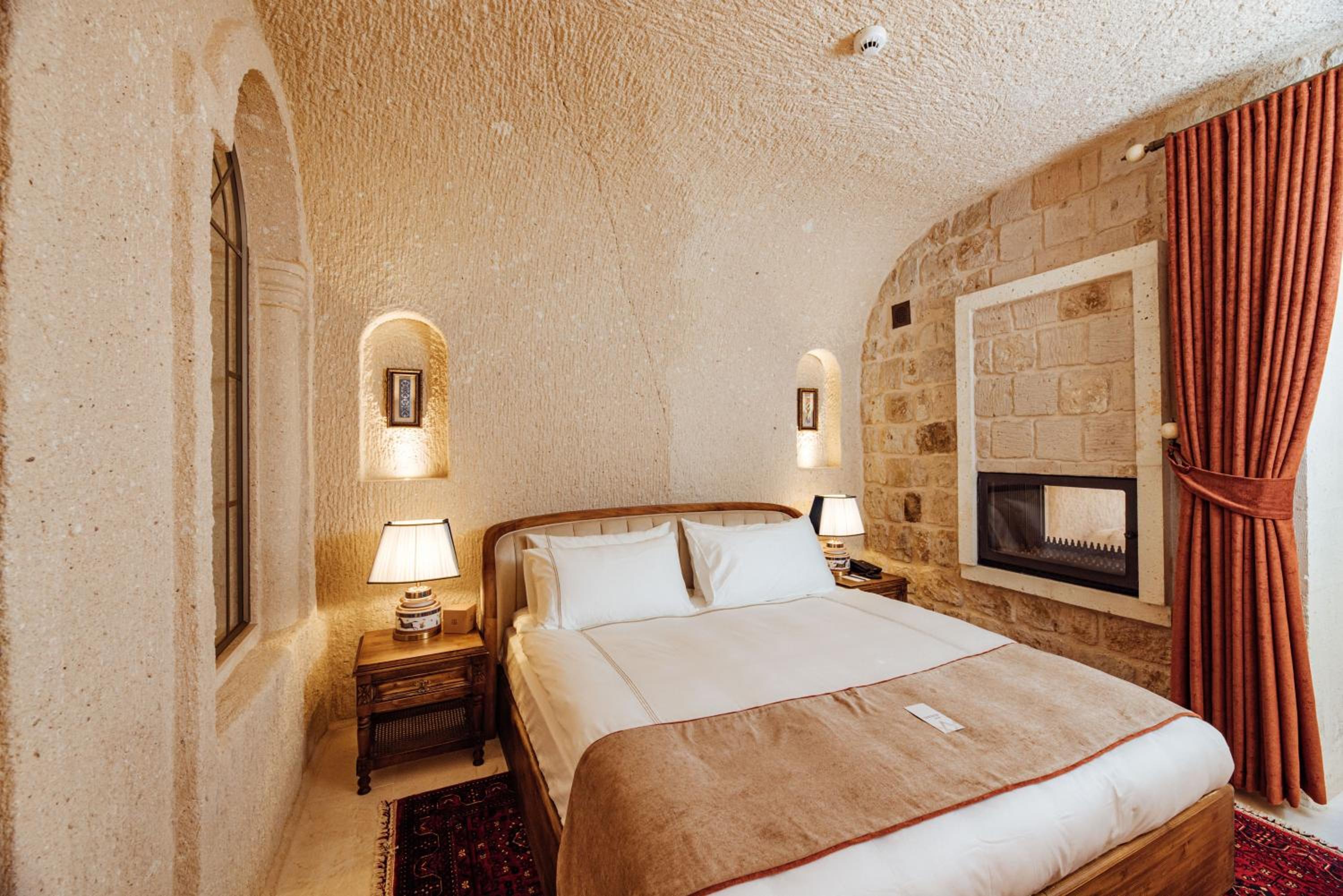 King Suite with Spa Bath