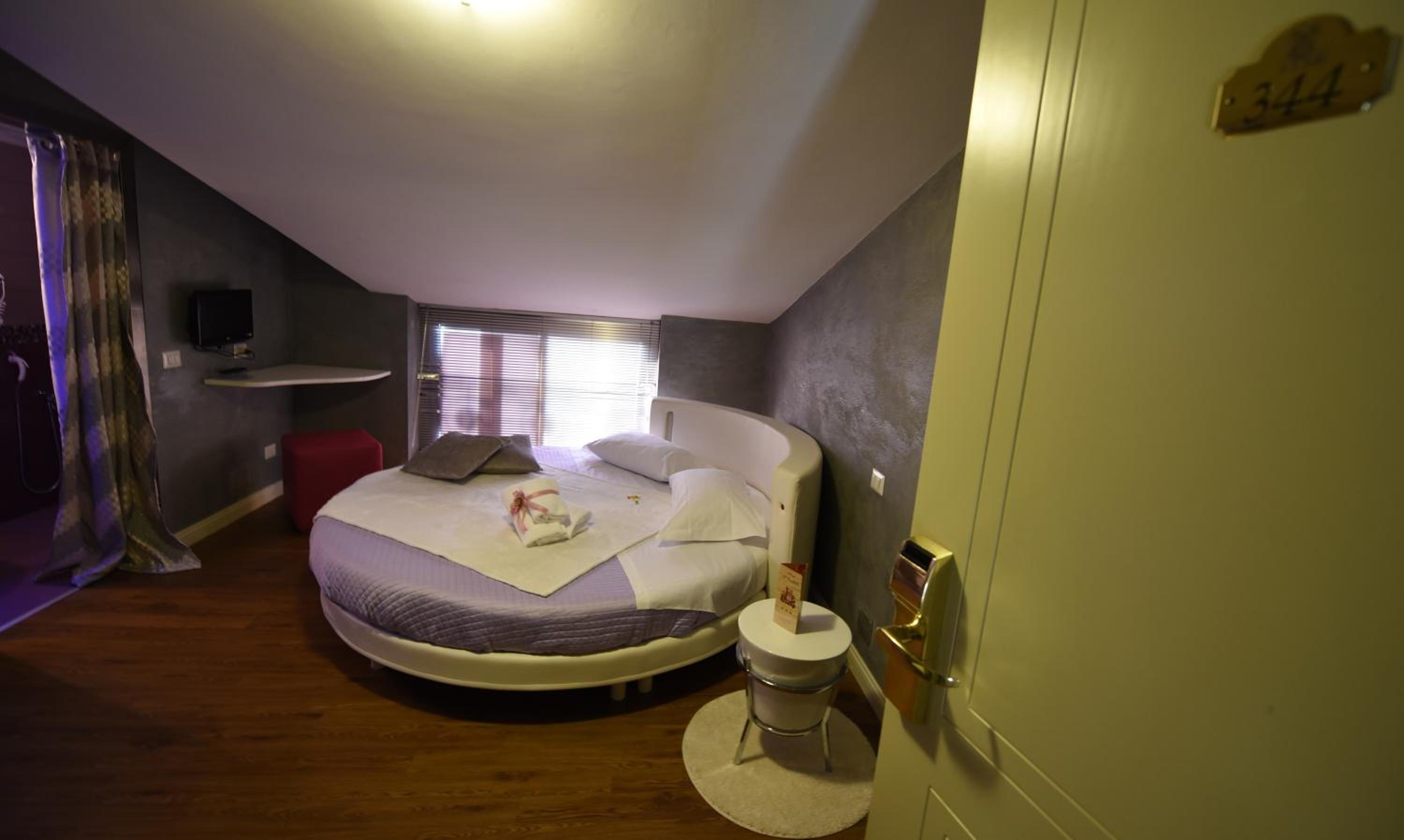 Superior Double Room - Photo 9