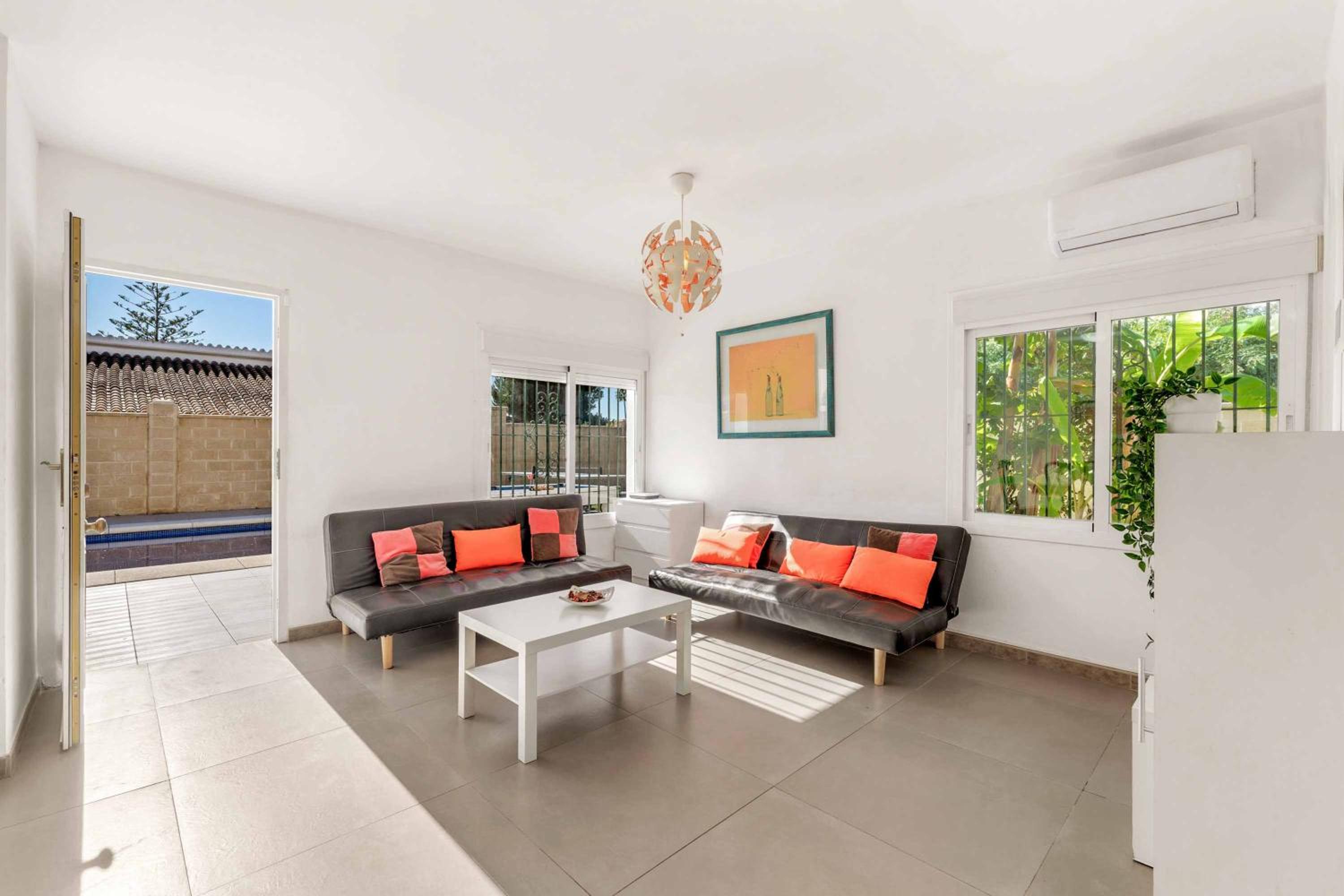 Villa de Cuatro Habitaciones