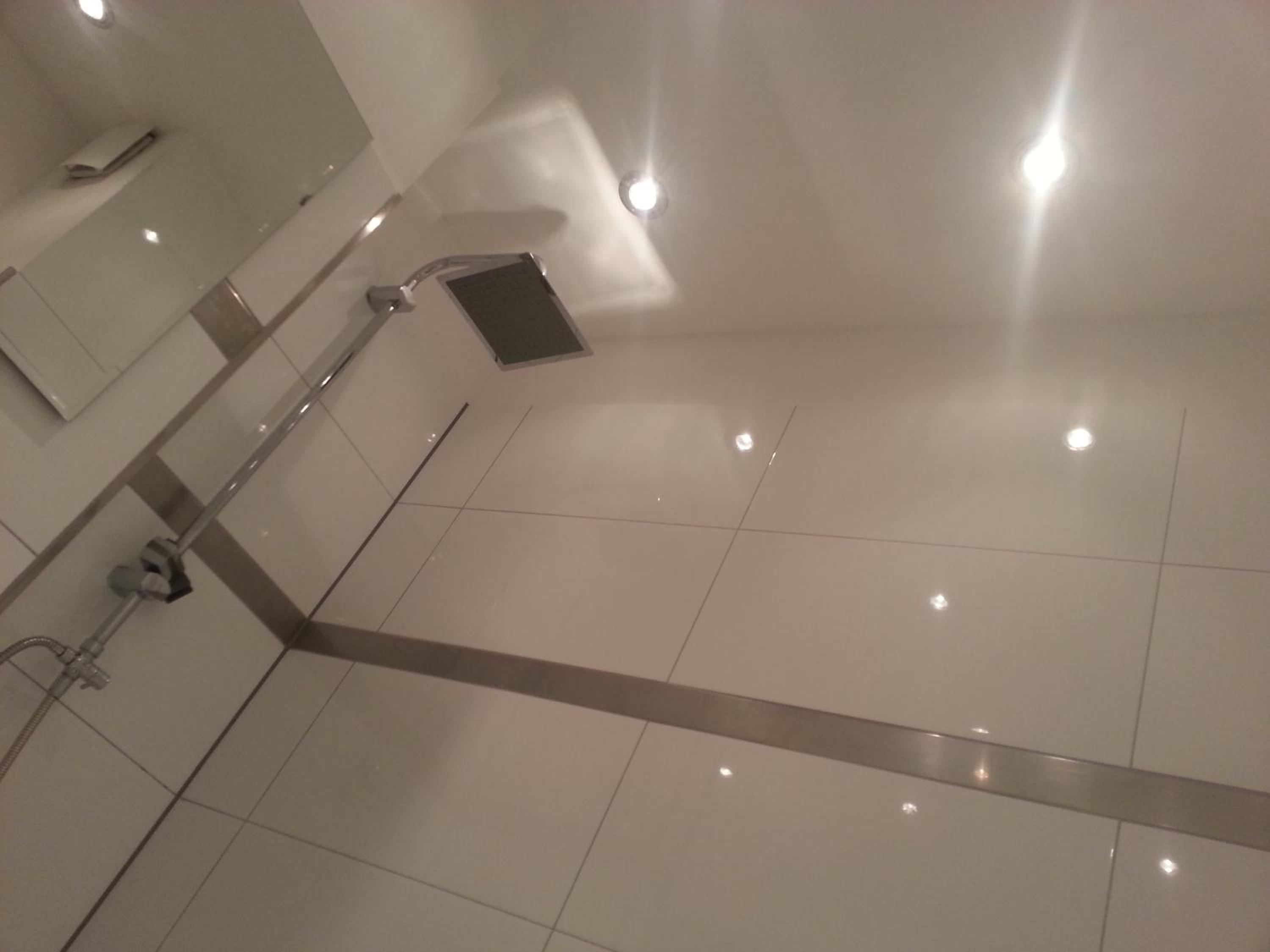 Apartment with Balcony photo 3