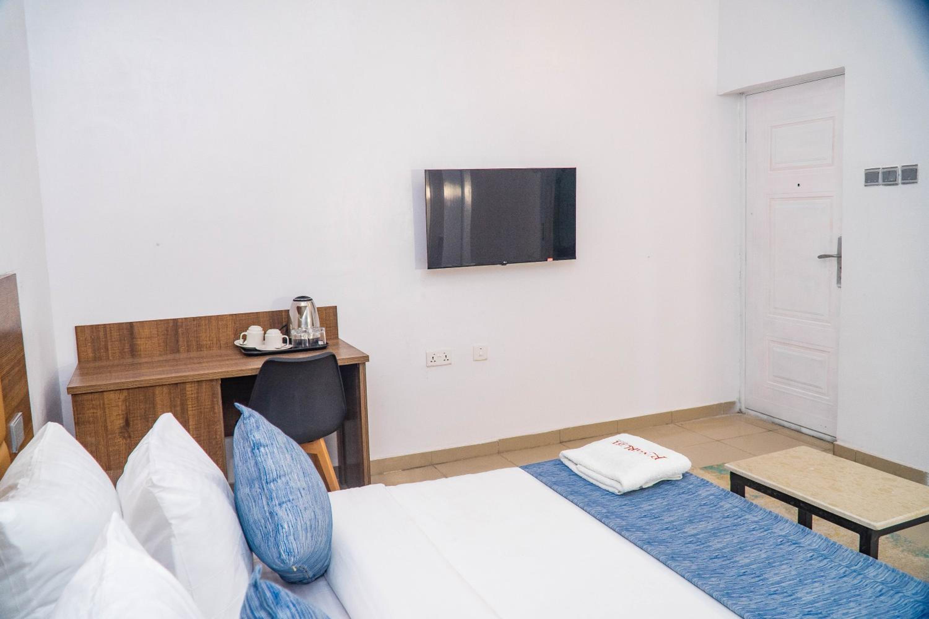 Deluxe Suite photo 1