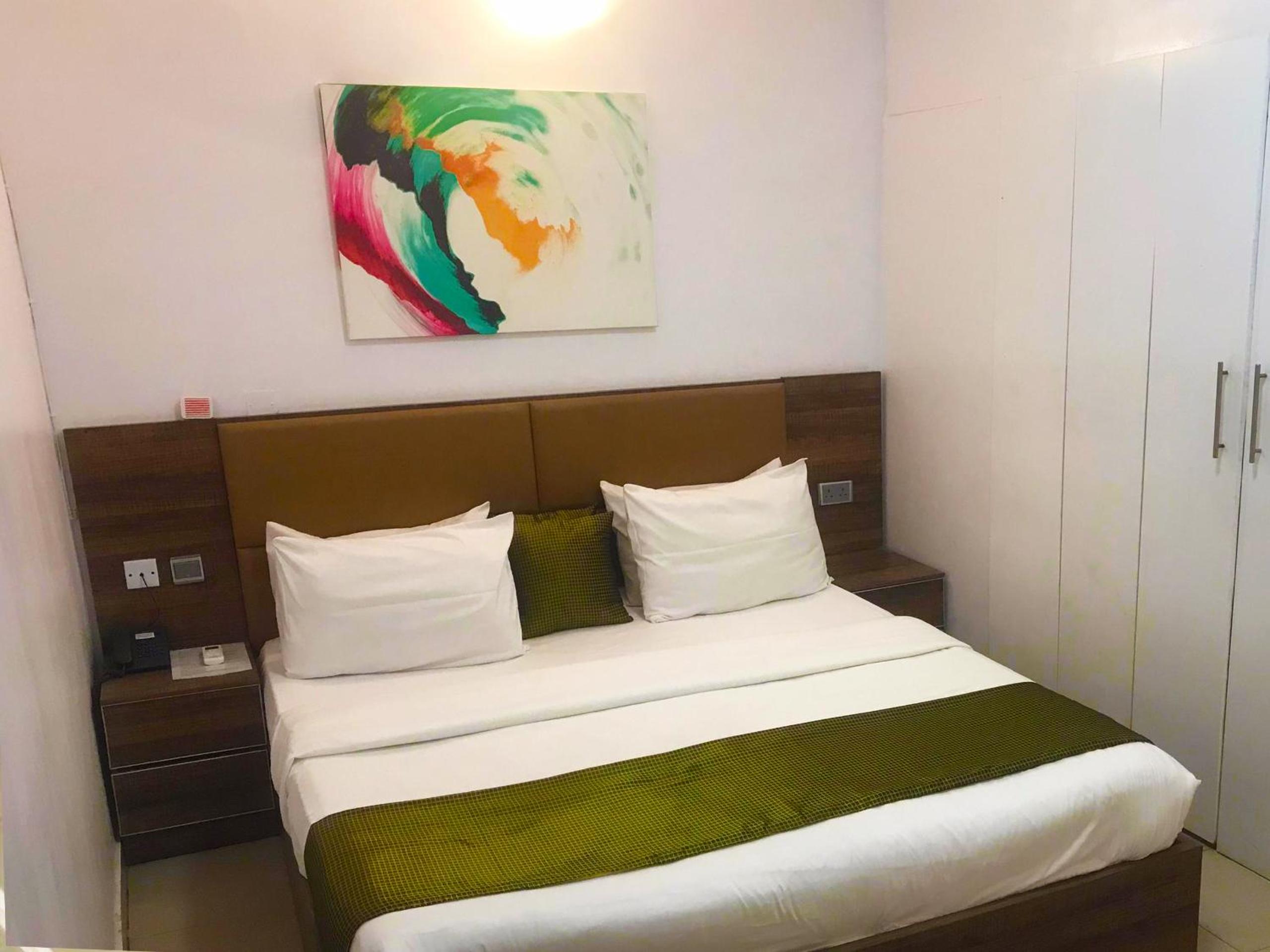 Executive Suite photo 1