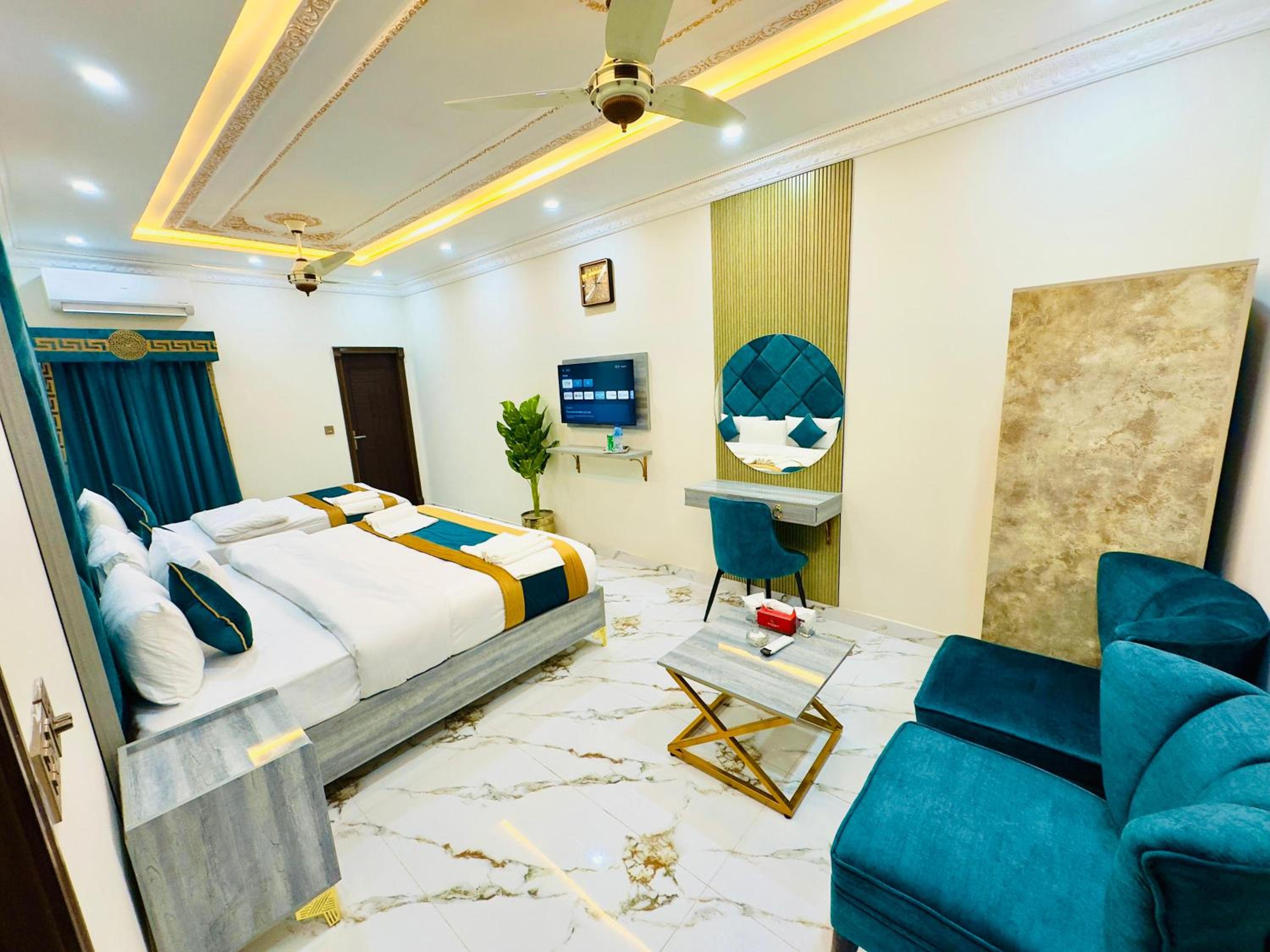 Deluxe Twin Room photo 1