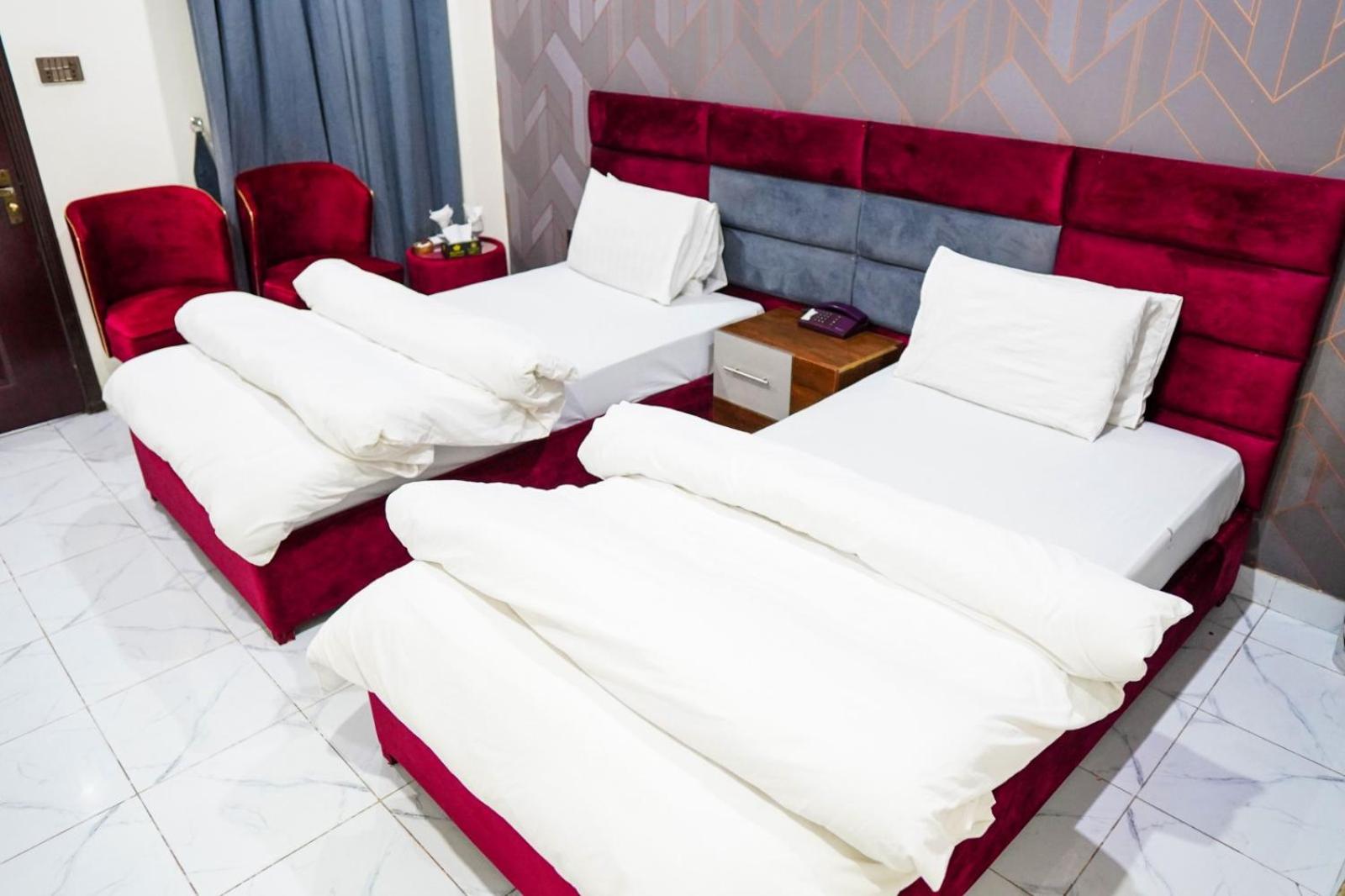 Deluxe Double or Twin Room