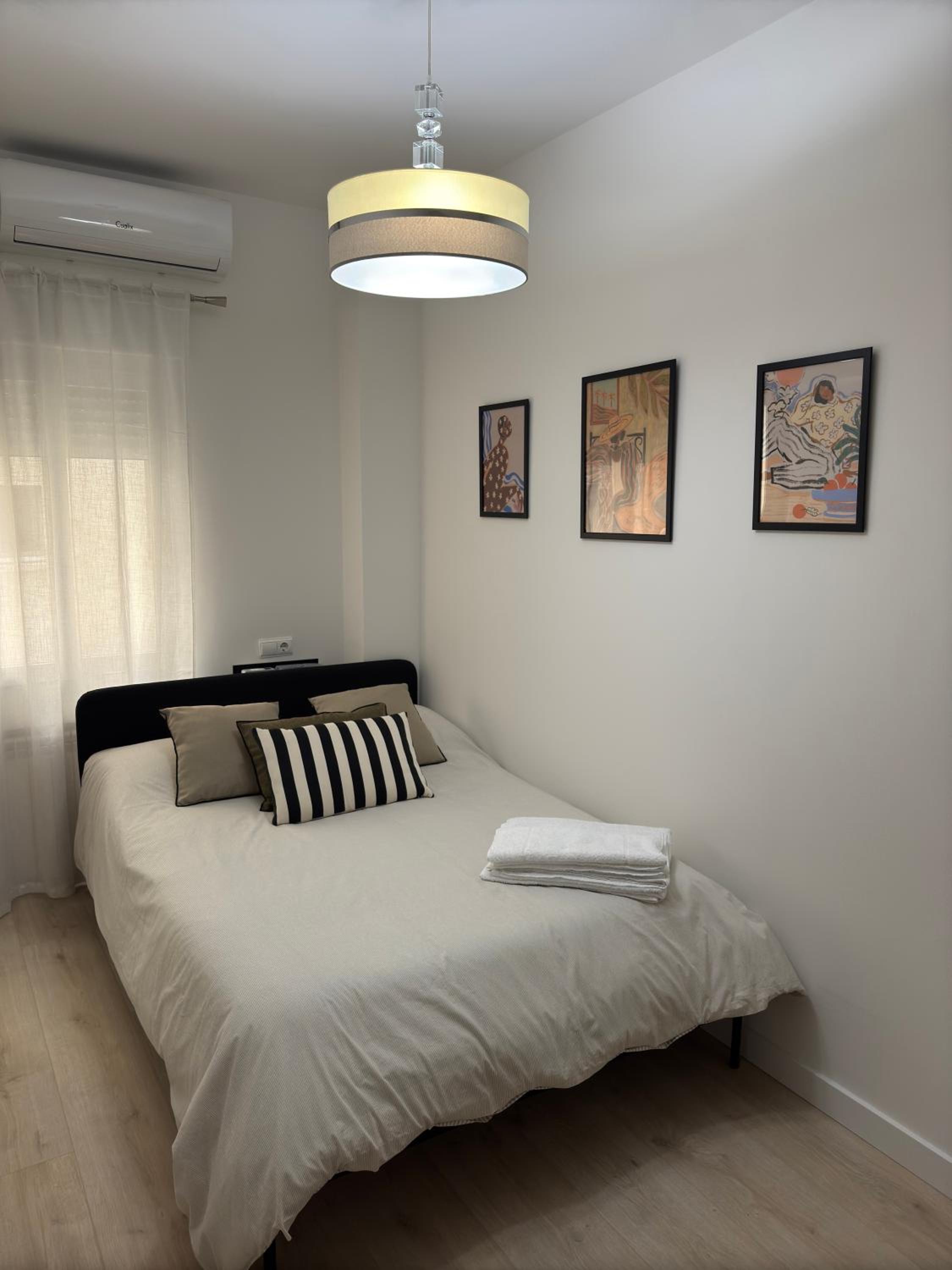 Habitación Doble con Baño Privado