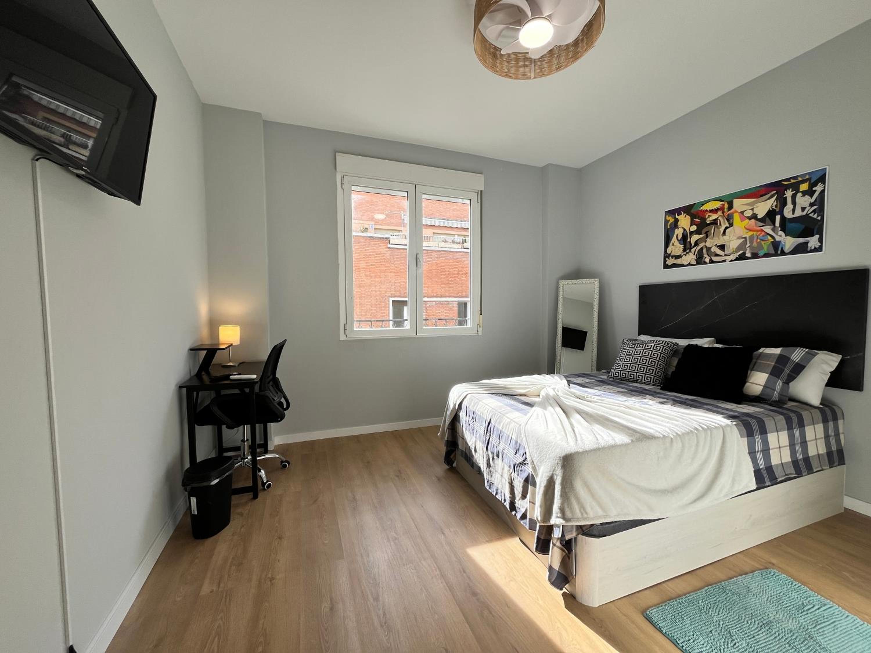 Habitación Doble Estándar con Baño Compartido