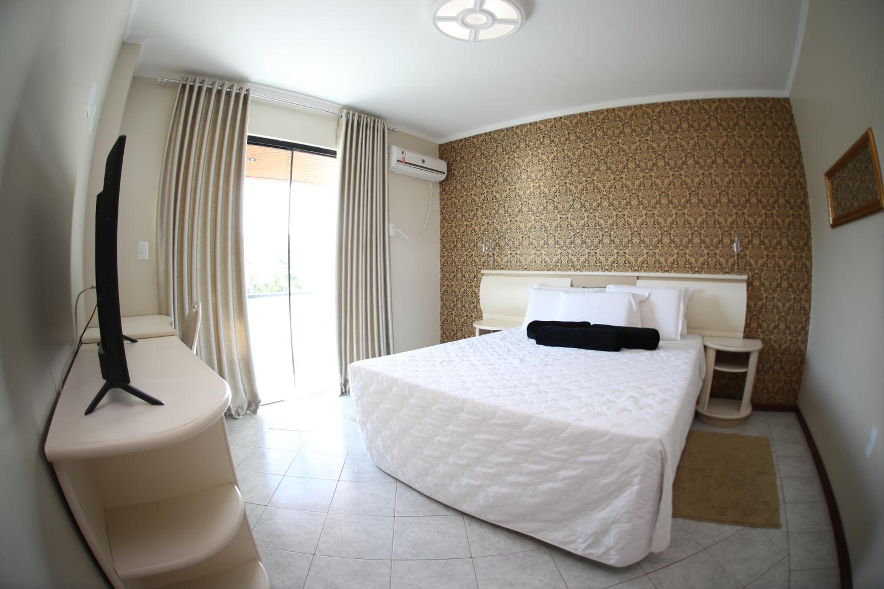 Suite photo 1