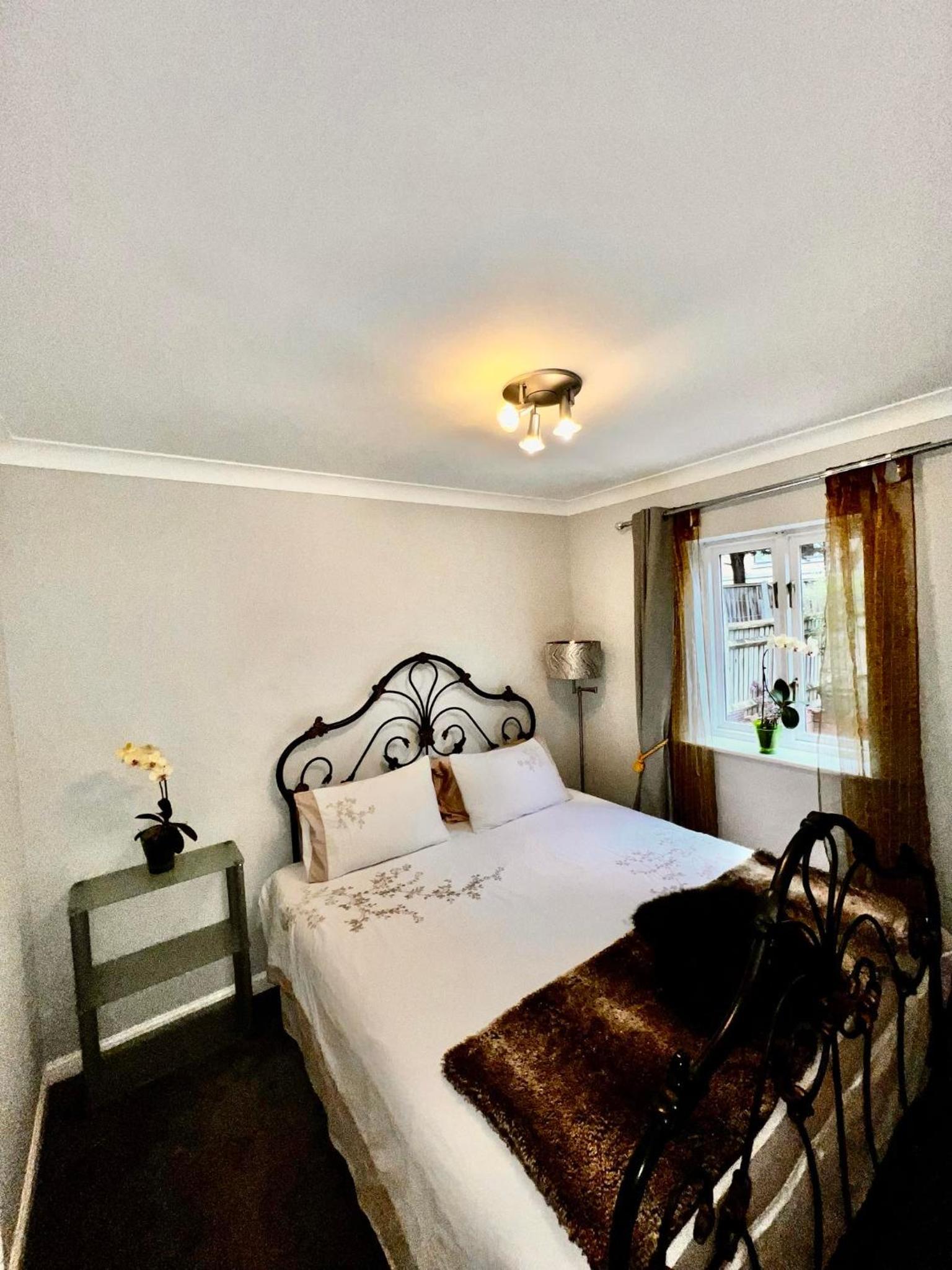 Double Room with Patio photo 1
