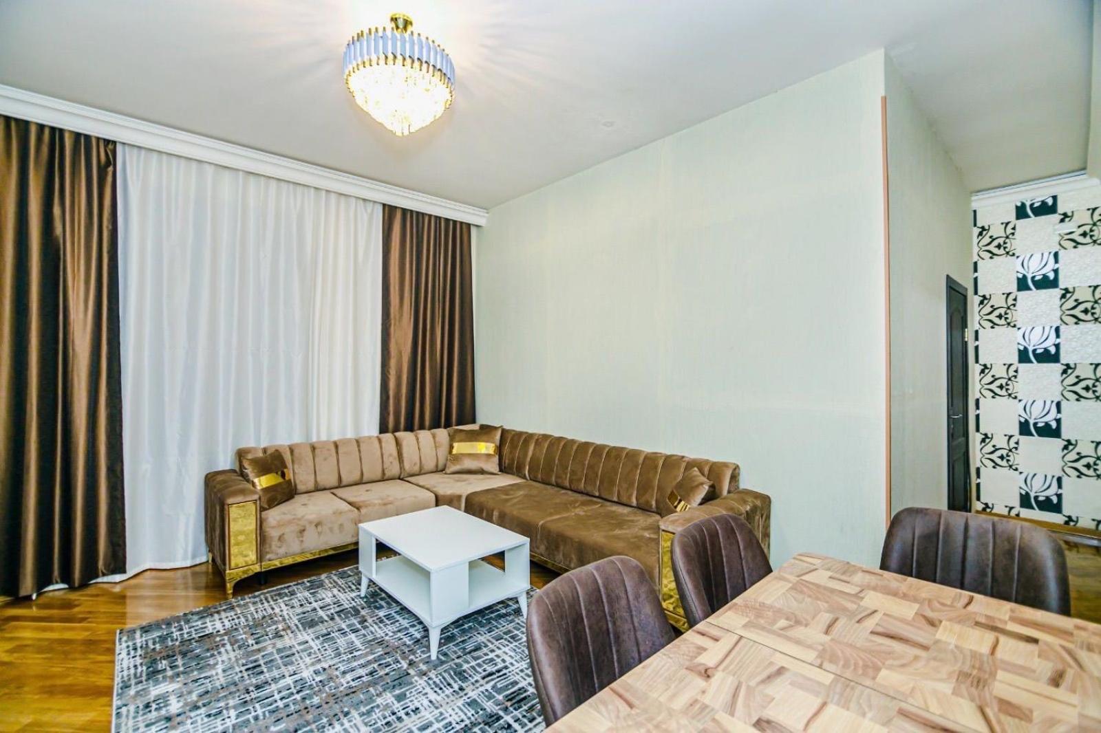 Three-Bedroom Apartment with Sea View photo 2
