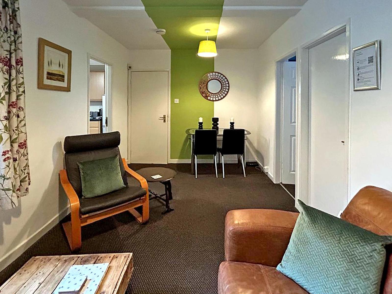 Two-Bedroom Apartment photo 2