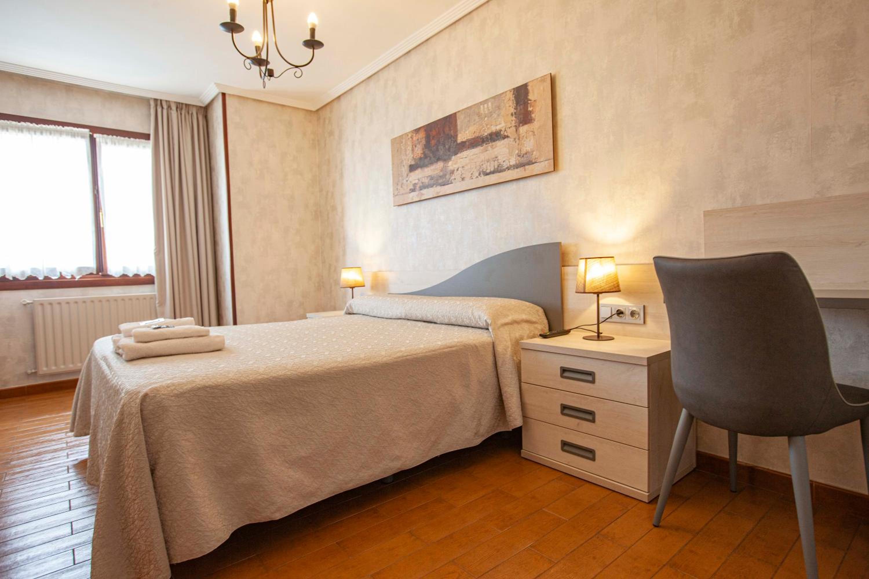 Superior Double Room - Photo 11