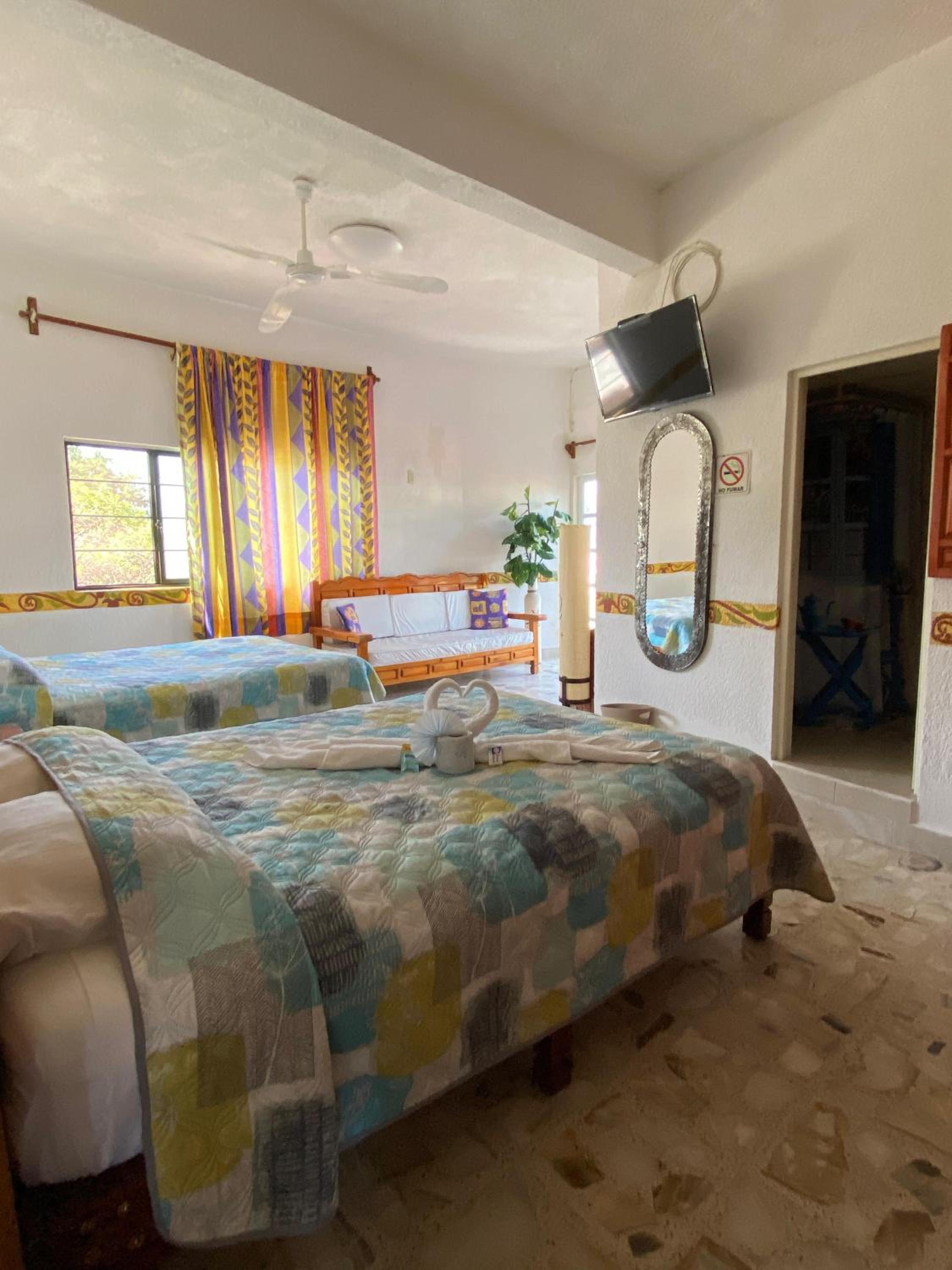 Double Room with Two Double Beds photo 2