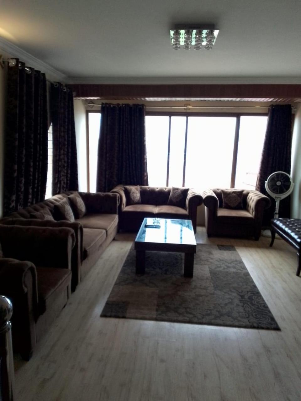 Three-Bedroom Vacation Home  photo 1
