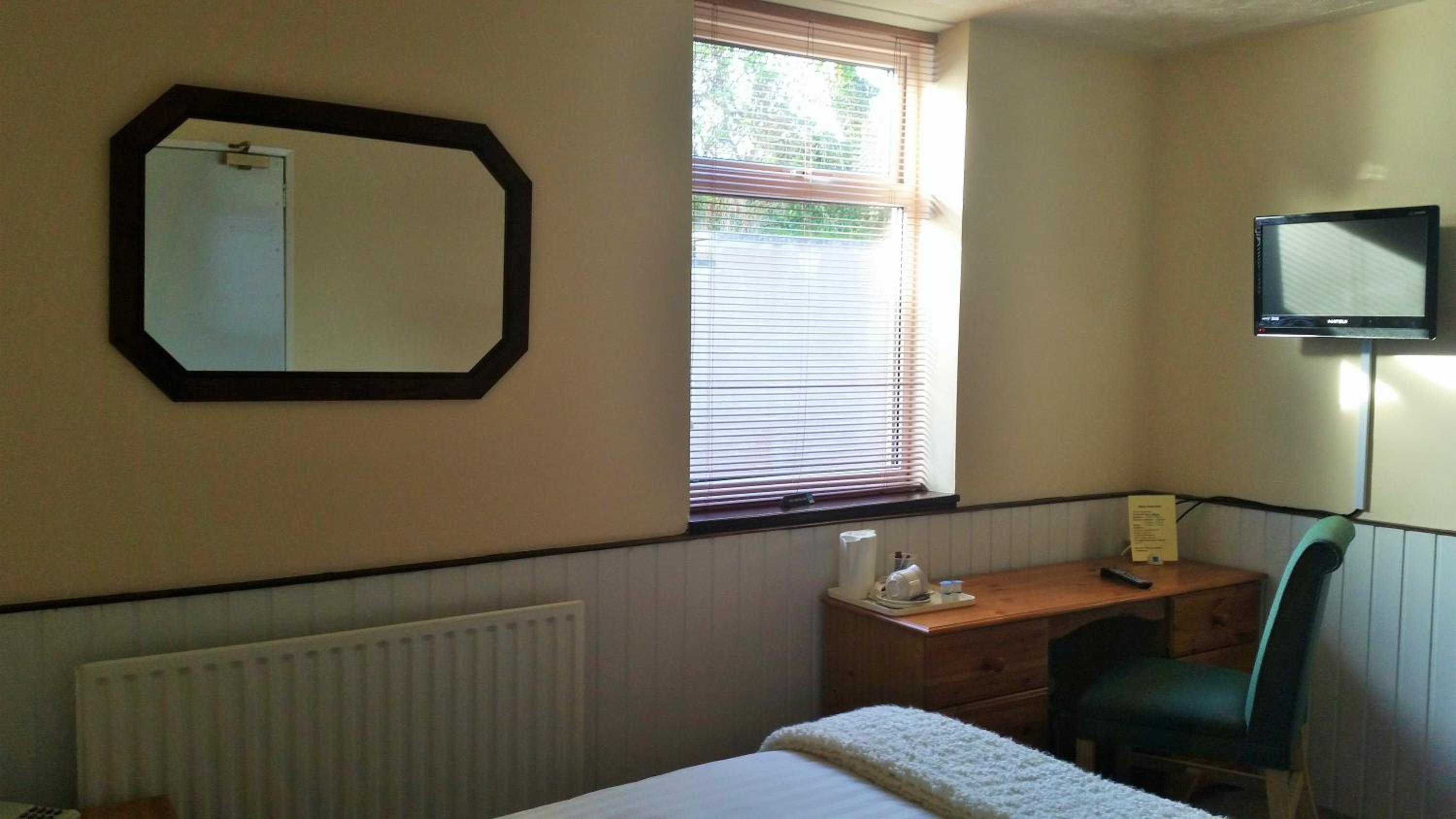 Single Room with Shower