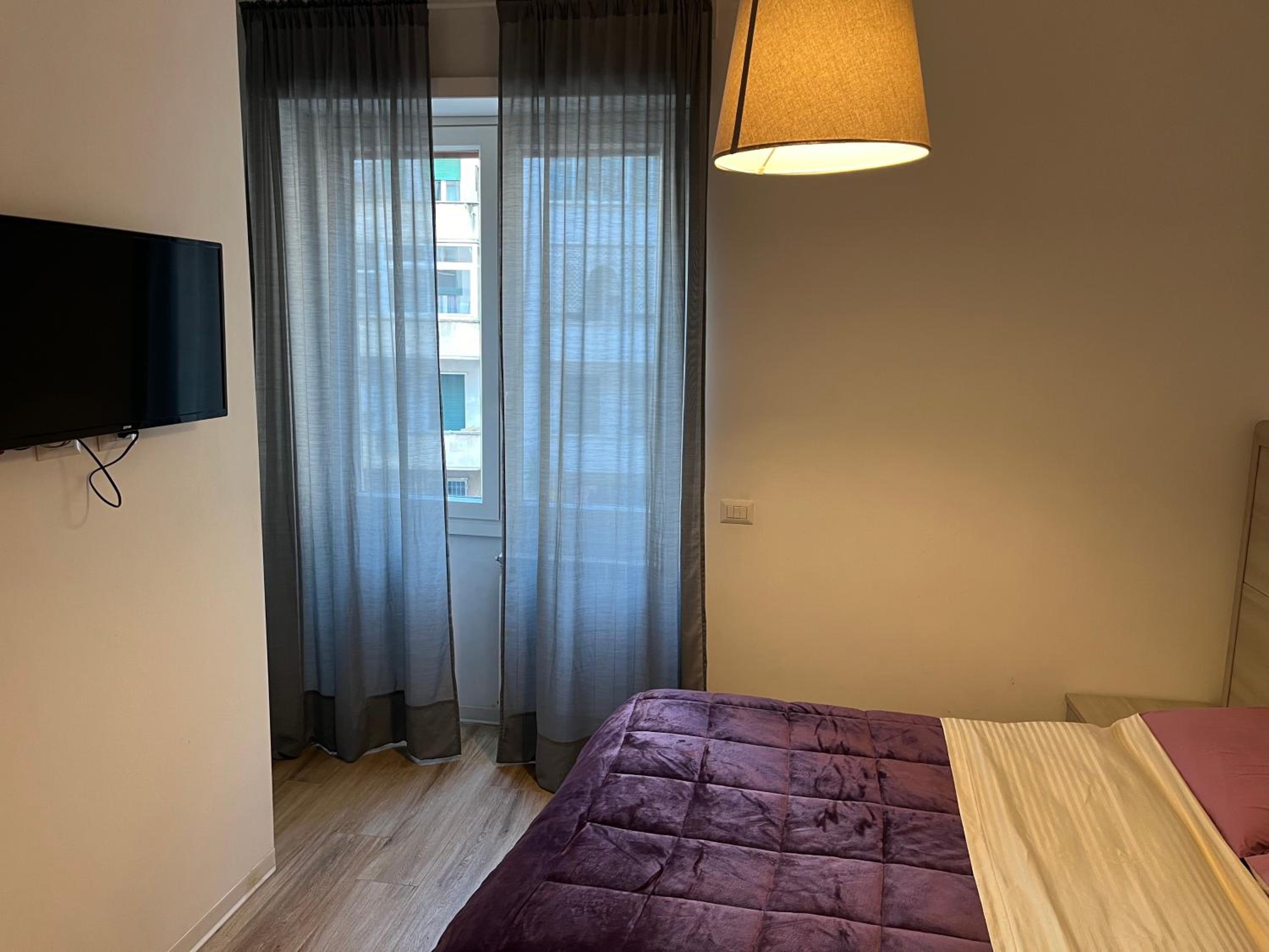 Large Double Room