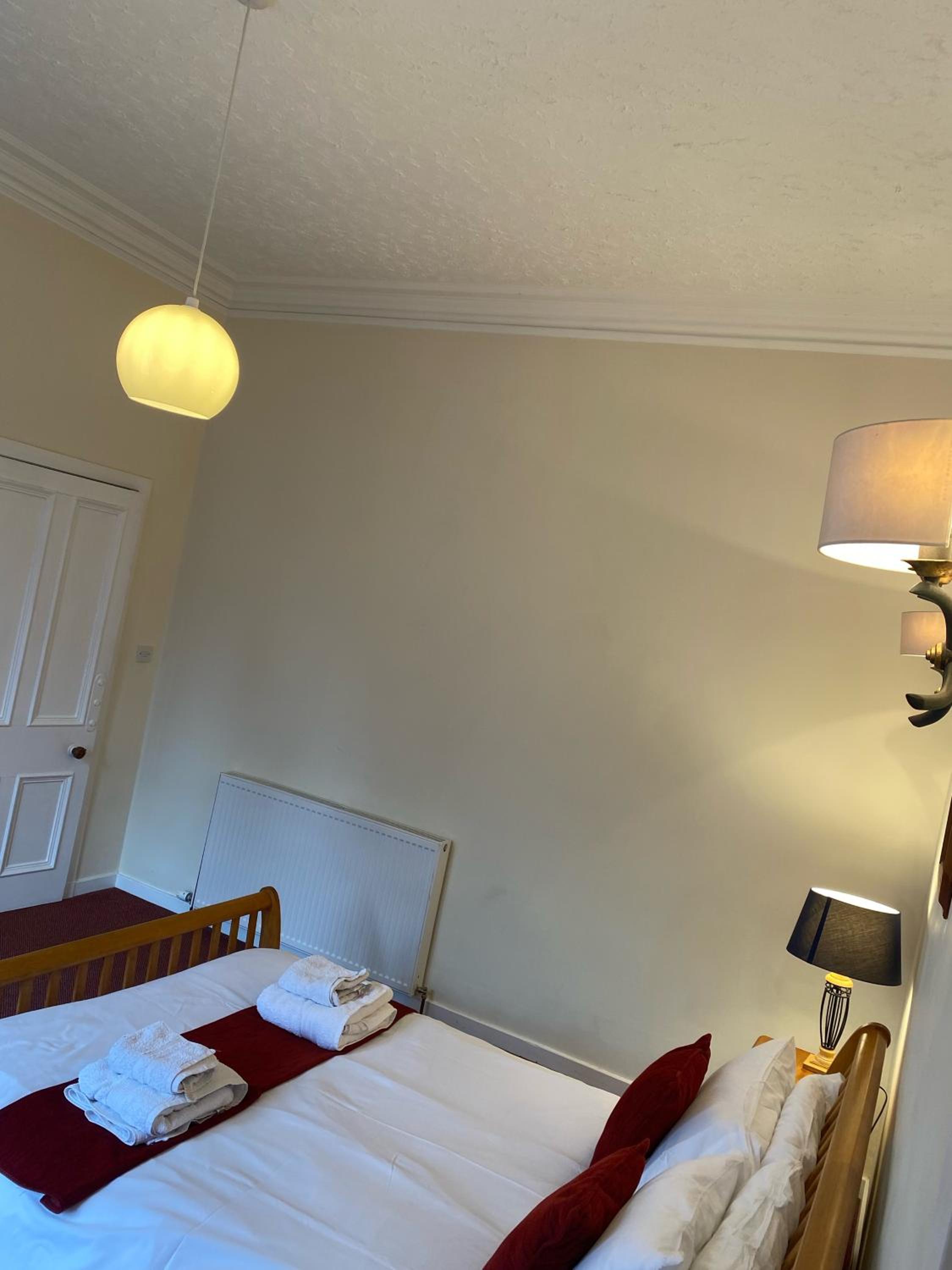 Double Room with Shared Bathroom photo 1