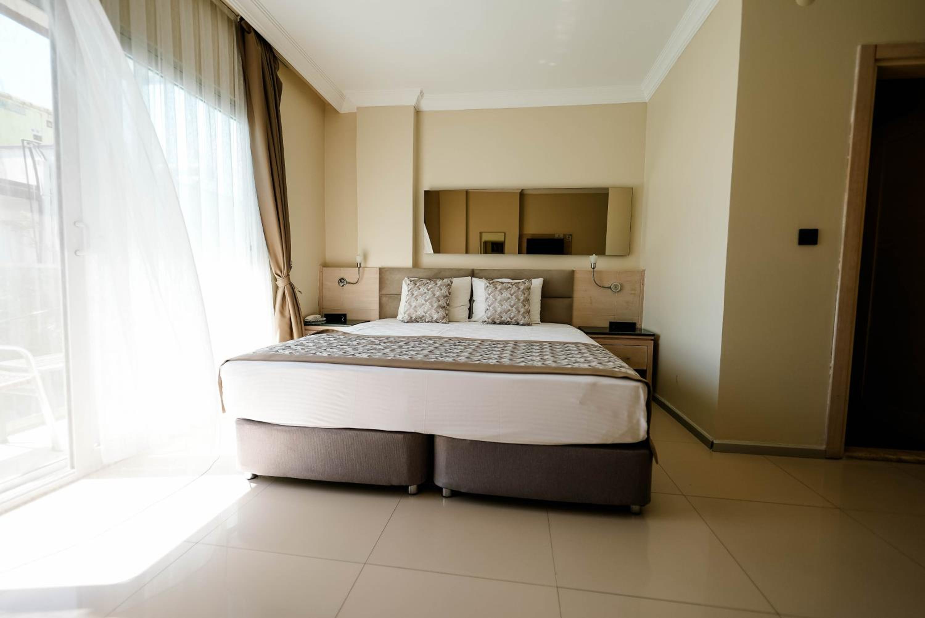 Superior Double Room photo 3