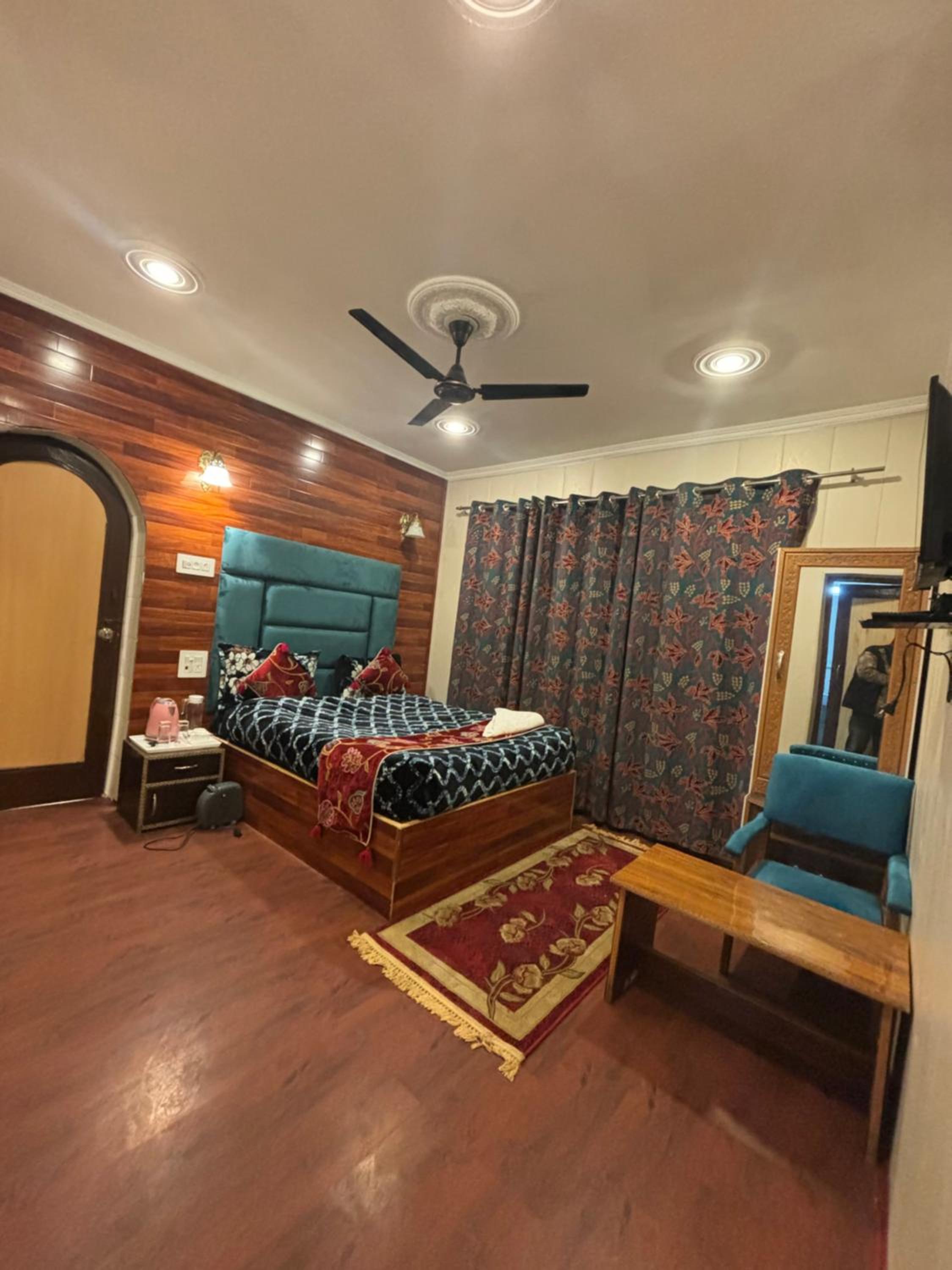Deluxe Suite photo 3