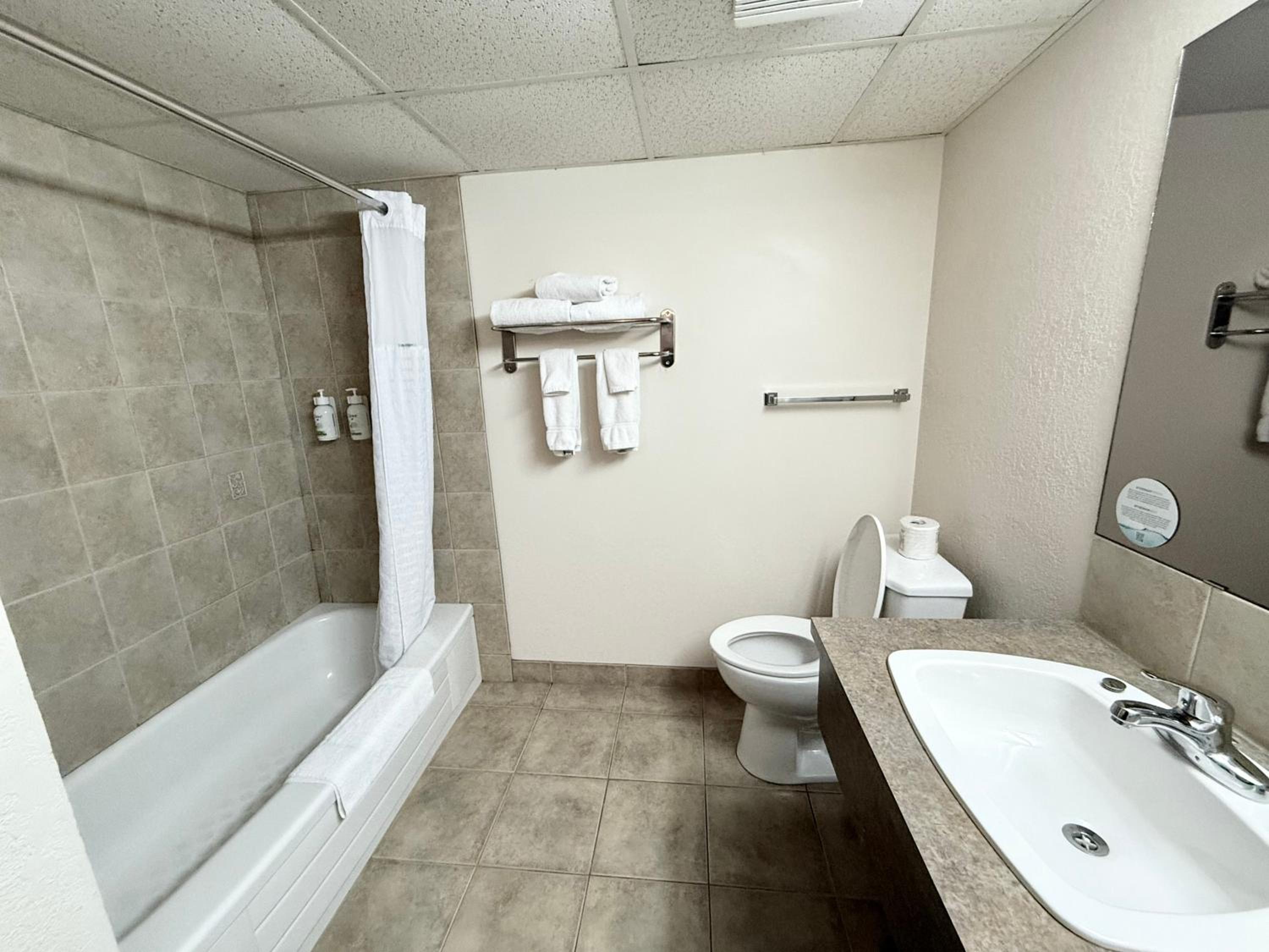 Double Room with Two Double Beds - Non-Smoking