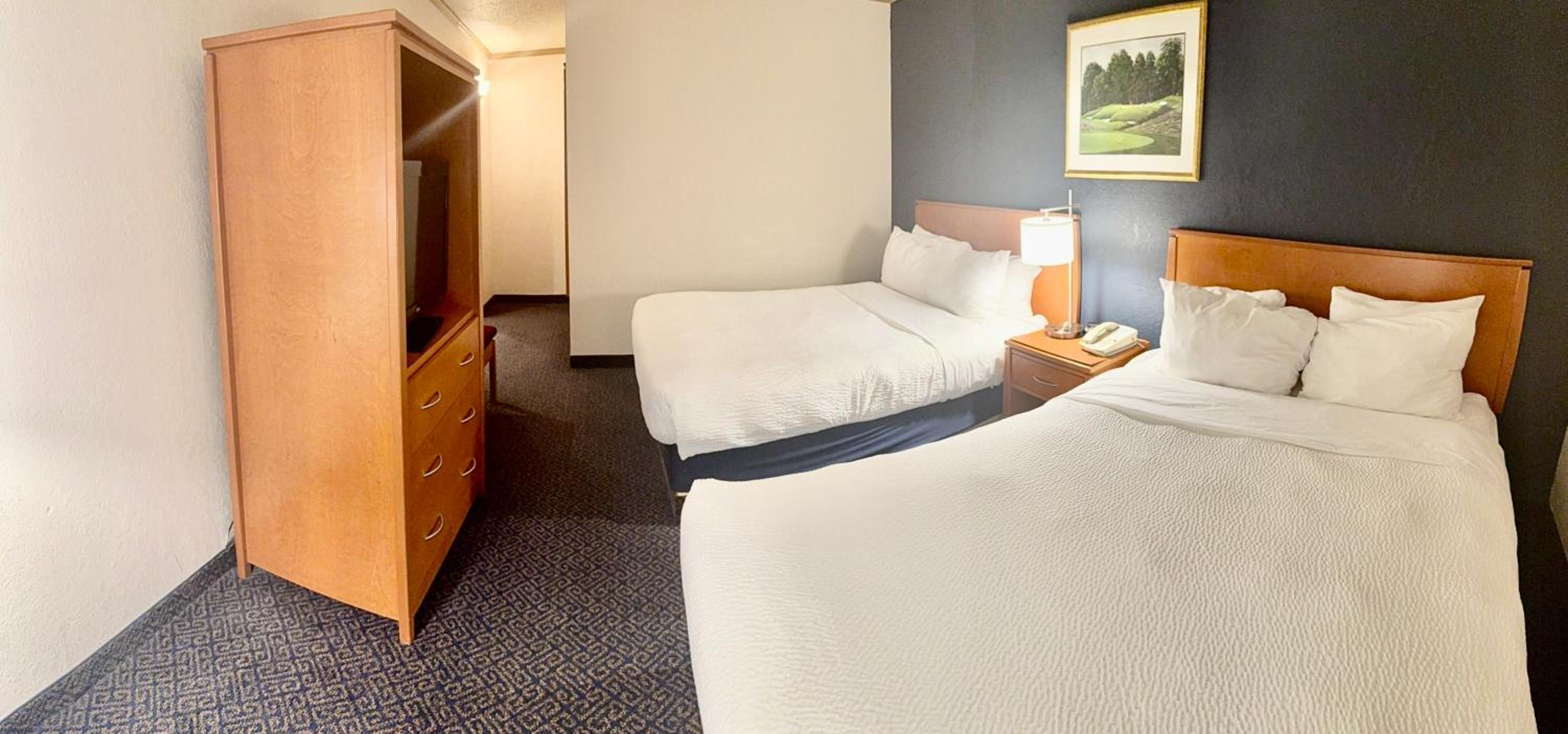 Superior Queen Room with Two Queen Beds - Non-Smoking