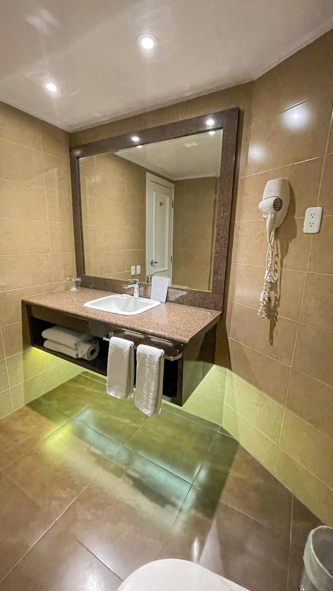 Superior Queen Room - Photo 15
