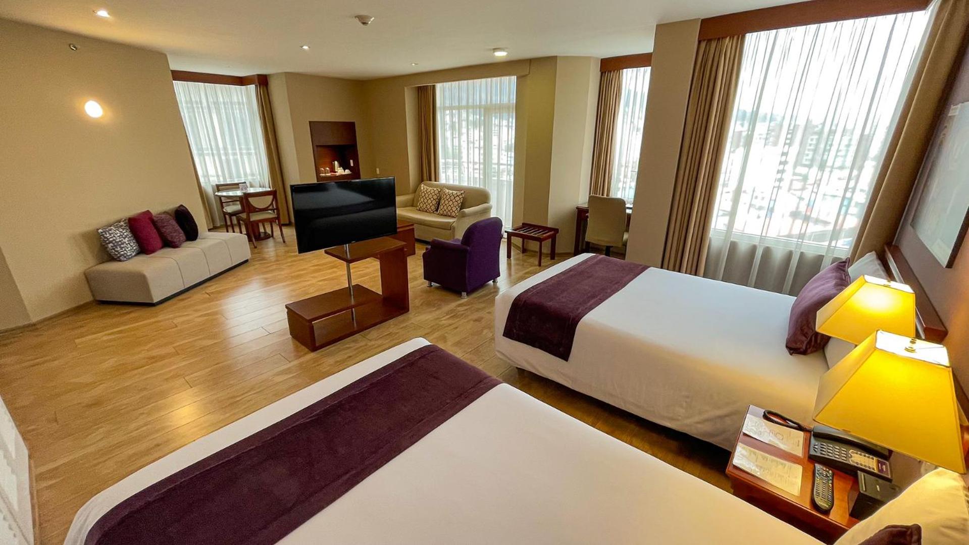 Superior Suite with 2 Single Beds - Photo 3