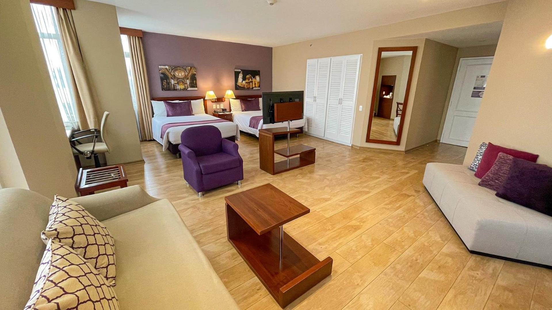 Superior Suite with 2 Single Beds - Photo 18