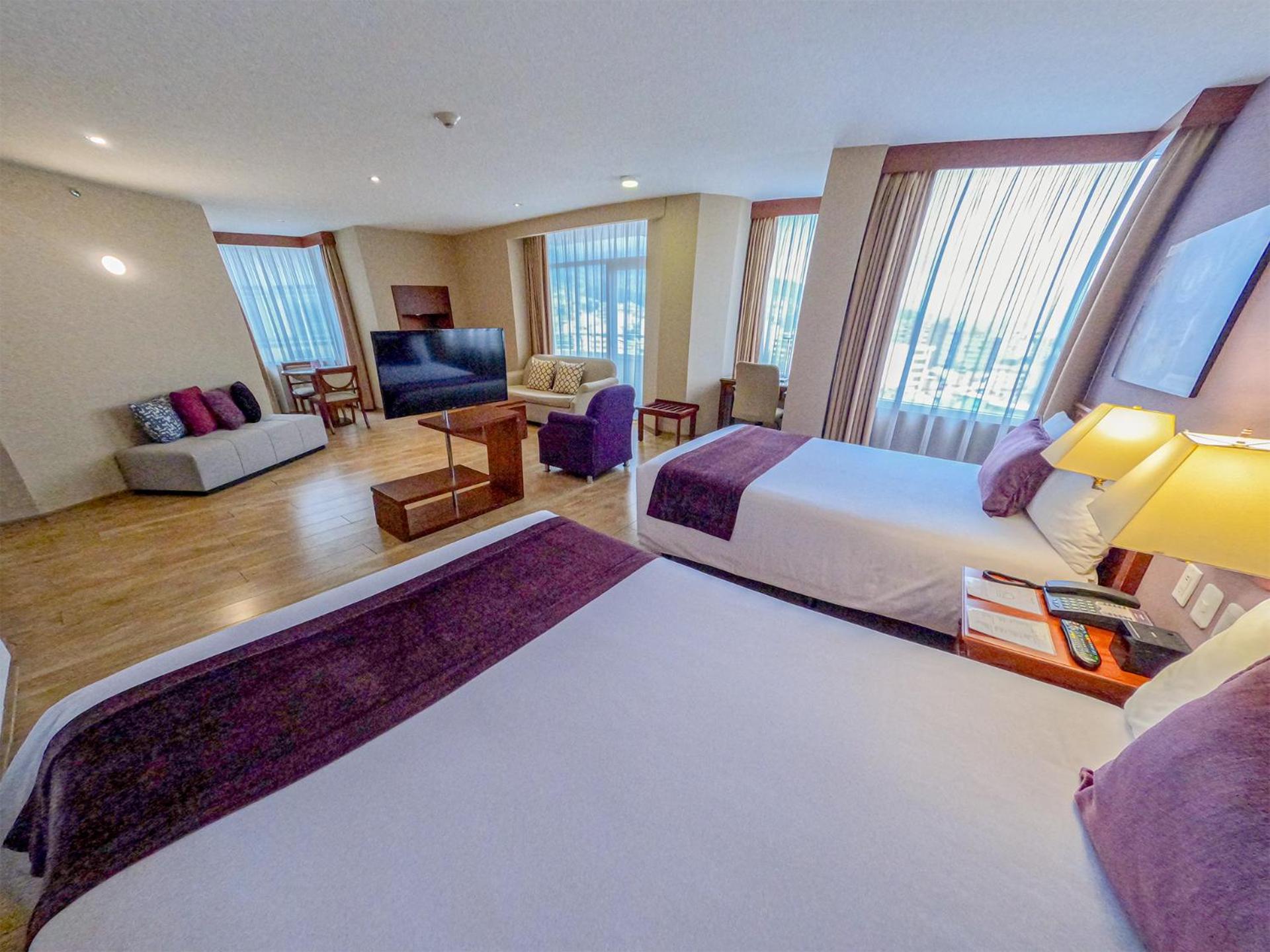 Superior Suite with 2 Single Beds - Photo 19